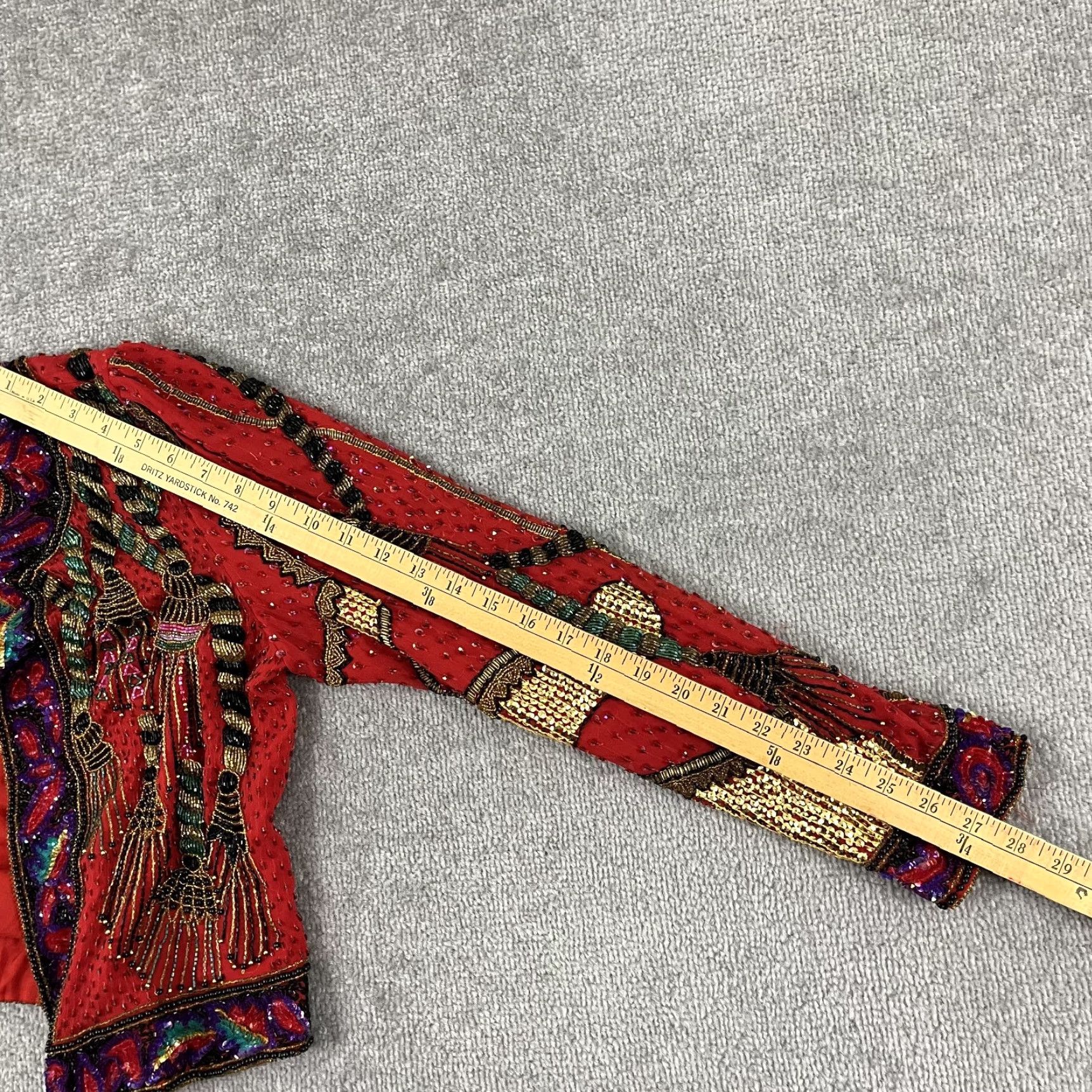 Vintage Vintage LAURENCE KAZAR Blazer Womens Large Red Silk Sequin Beaded Tassel Novelty Size L / US 10 / IT 46 - 6 Thumbnail