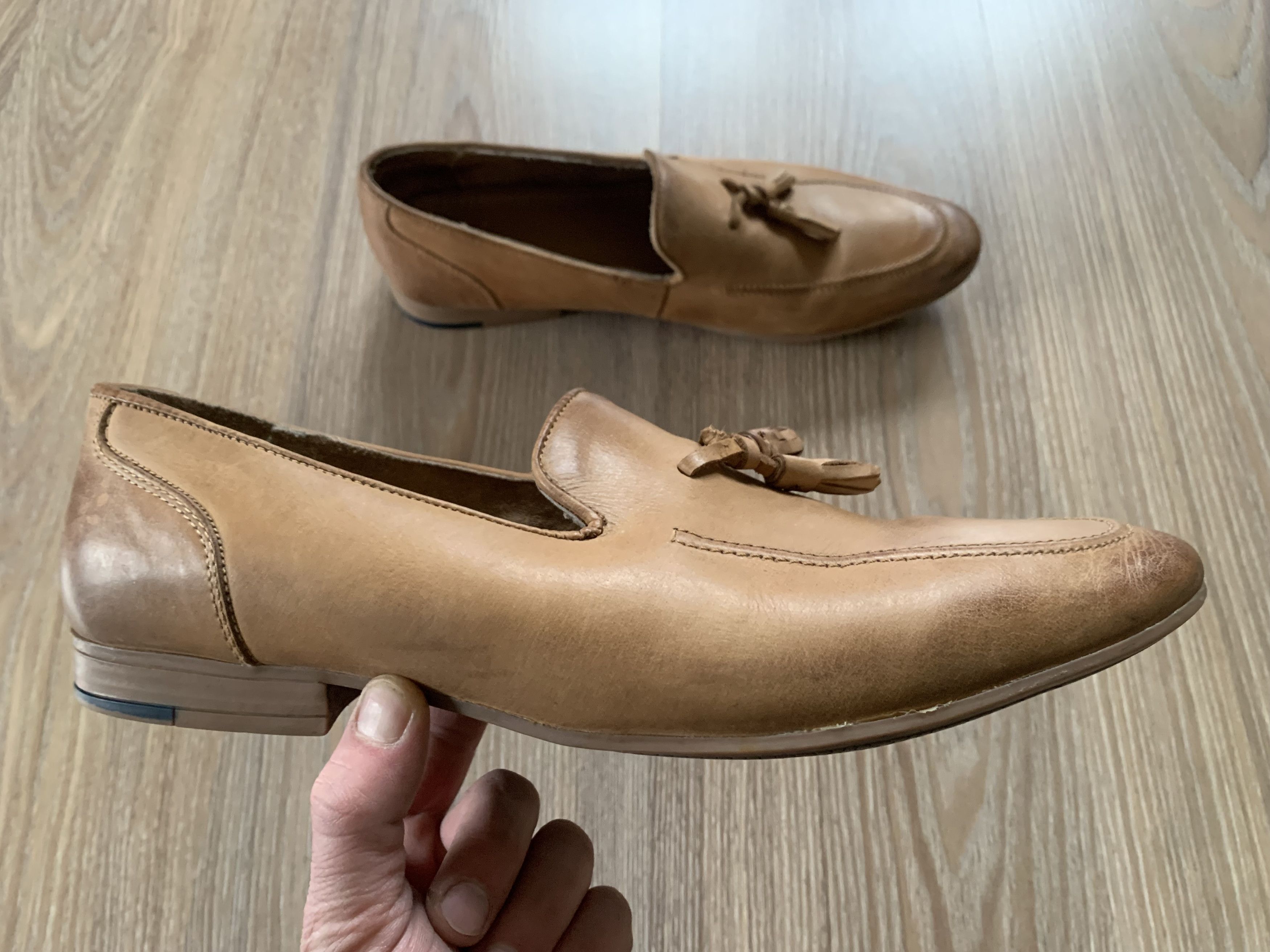 Kurt Geiger Kurt Geiger Tan Leather Tassel Loafers Size US 11 / EU 44 - 3 Thumbnail