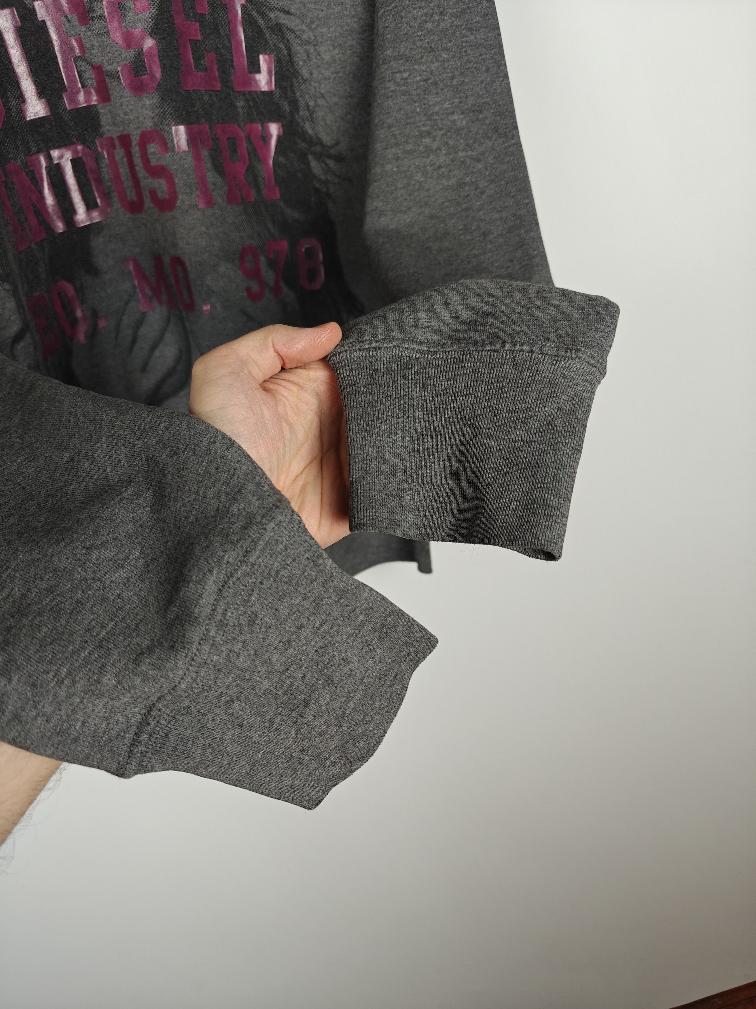 Diesel Diesel Industry Hoodie Gray Pullover Girl Print size XL Size US XL / EU 56 / 4 - 7 Thumbnail