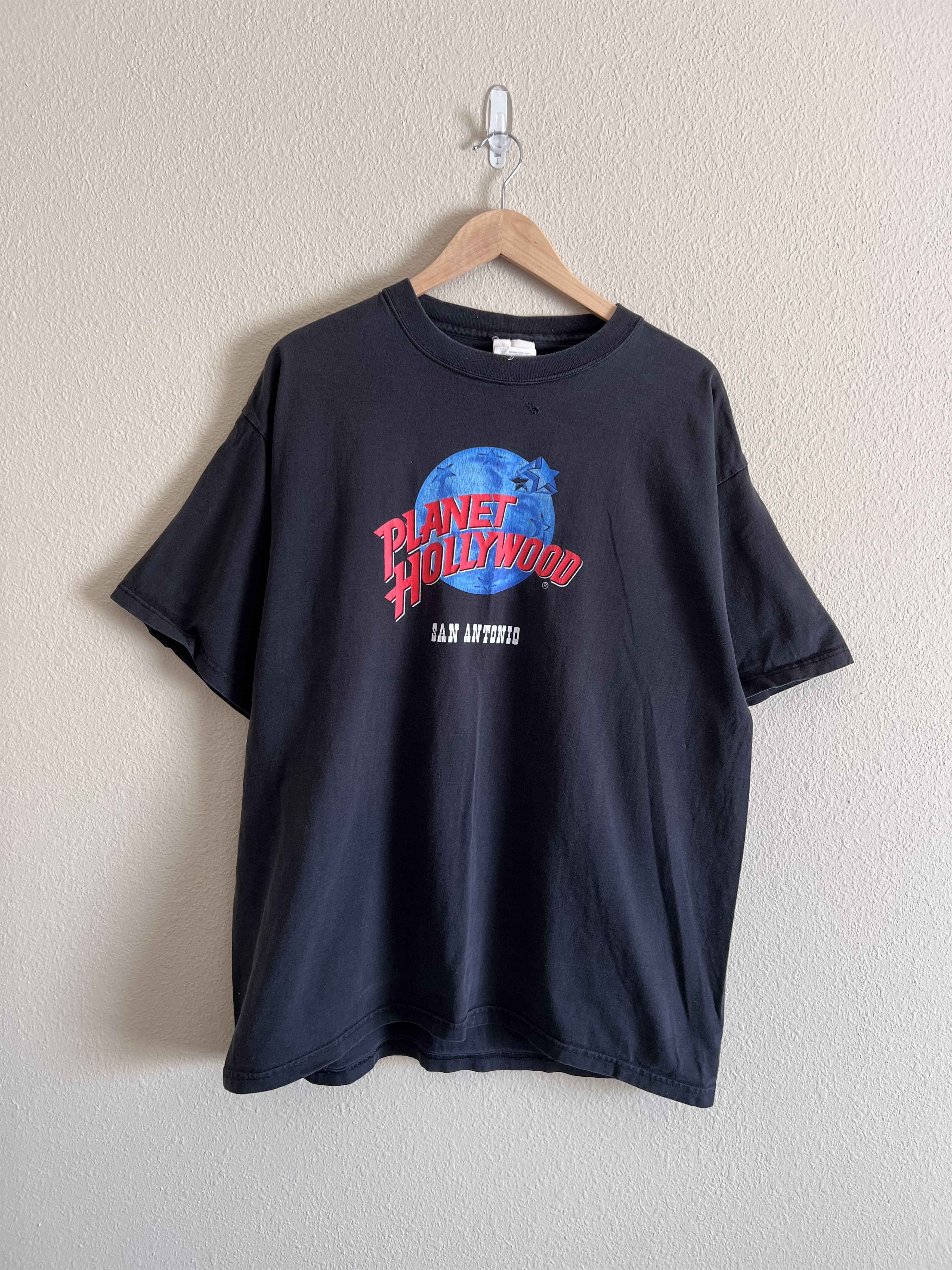 Vintage Vintage 90s Planet Hollywood San Antonio Tee in Black Size US XL / EU 56 / 4 - 1 Thumbnail