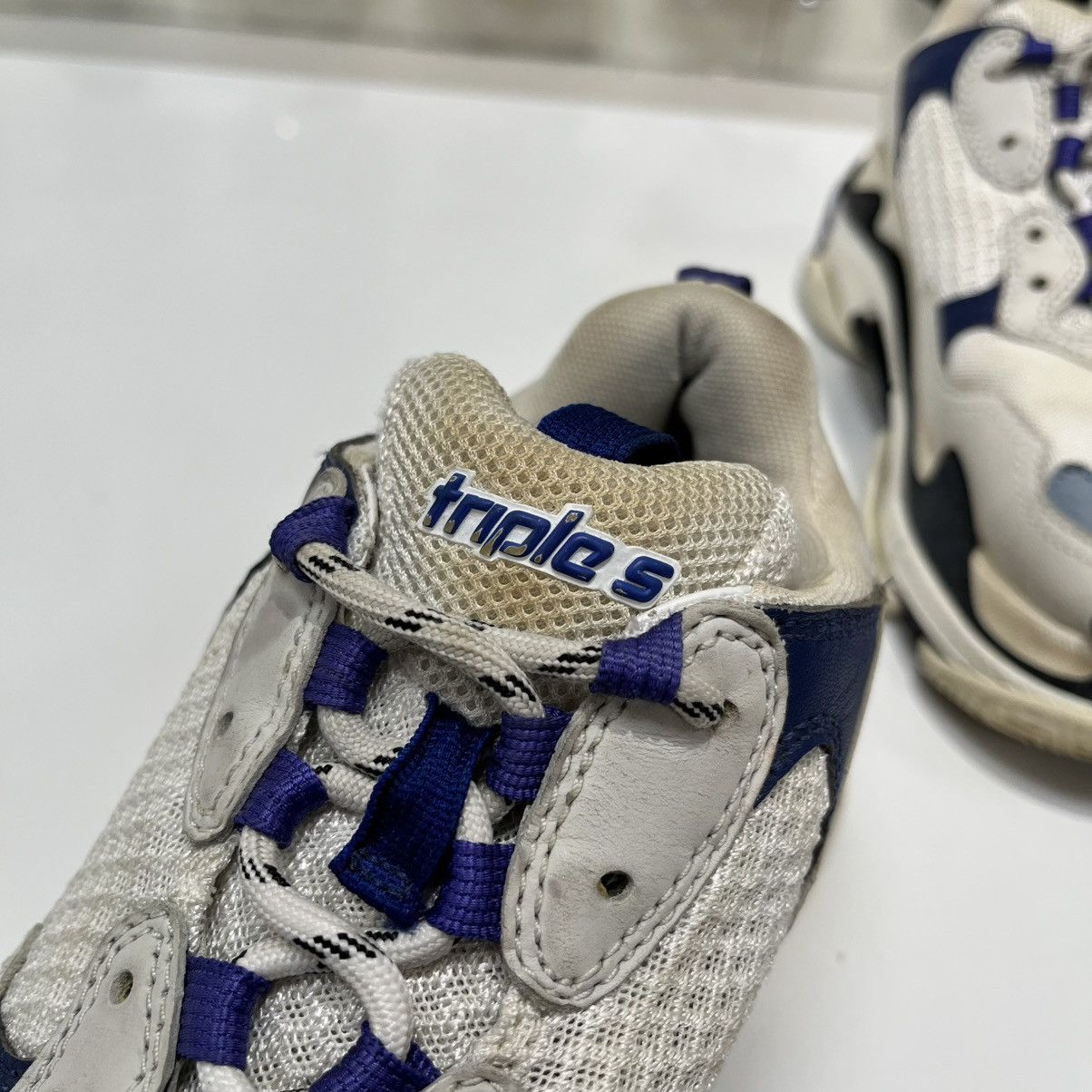 Balenciaga Balenciaga Triple S White/Purple (W) Size US 10 / IT 40 - 12 Thumbnail