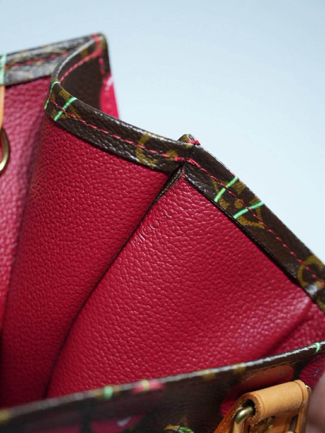 Louis Vuitton × Takashi Murakami Louis Vuitton Limited Edition Monogram Cerises Sac Plat Tote Size ONE SIZE - 9 Thumbnail