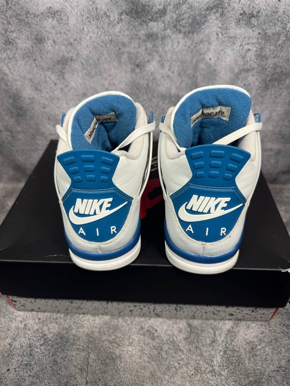 Jordan Brand Size 11.5 | Jordan 4 Military Blue With Box | Pre-Owned Size US 11.5 / EU 44-45 - 2 Thumbnail