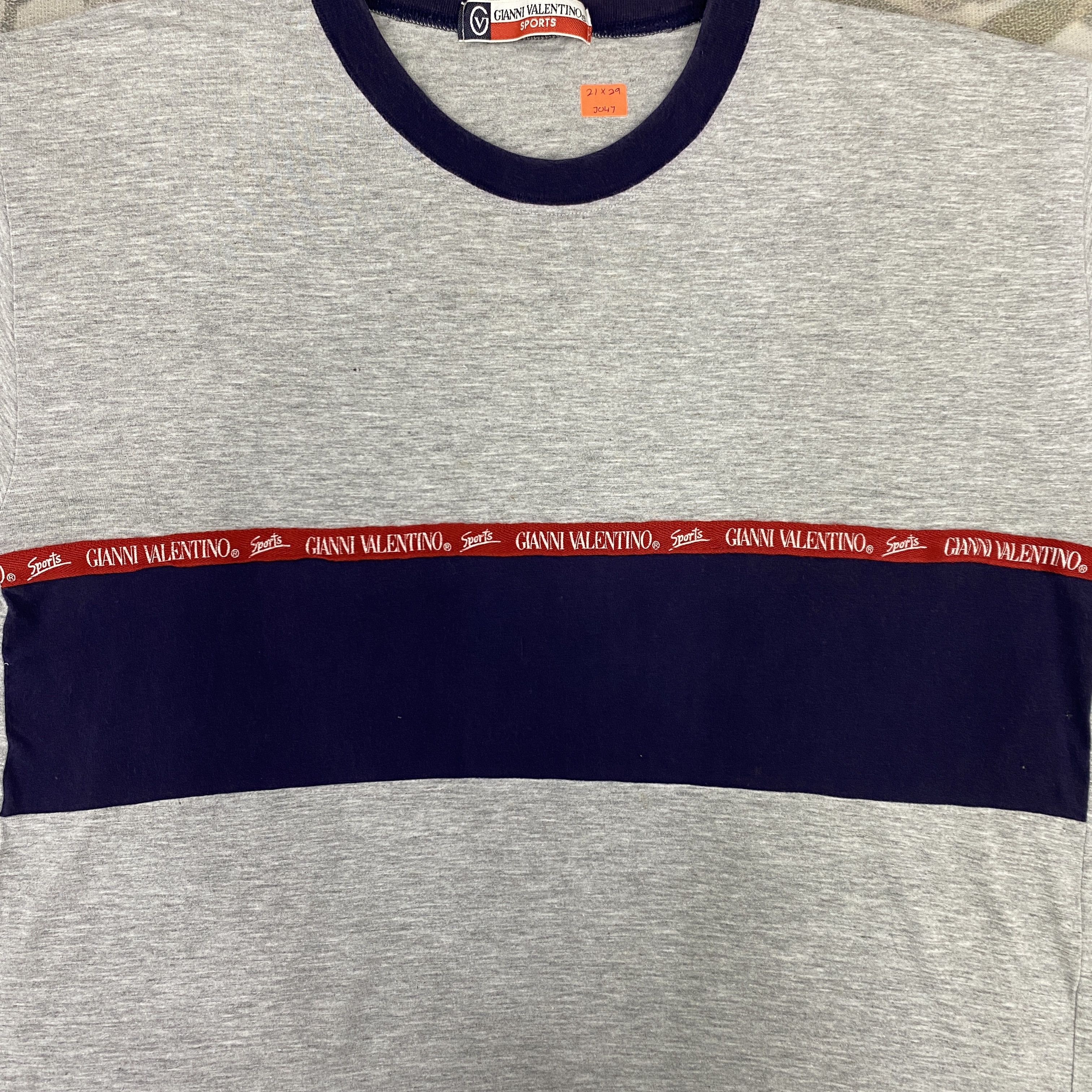 Japanese Brand Vintage Gianni Valentino Sports Tshirt - J047 Size US M / EU 48-50 / 2 - 6 Thumbnail