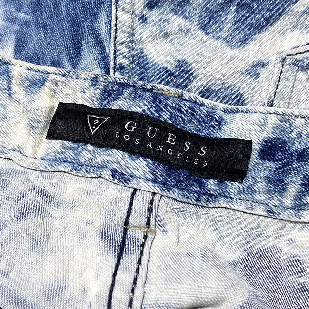 Japanese Brand 🔥SALE🔥 Guess acid washed jeans Size US 32 / EU 48 - 7 Thumbnail