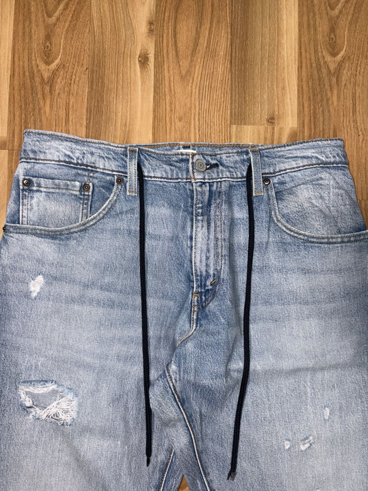 Levi's Levi's Distressed Straight Jeans Built-in Drawstring 32x32 Size US 32 / EU 48 - 3 Thumbnail