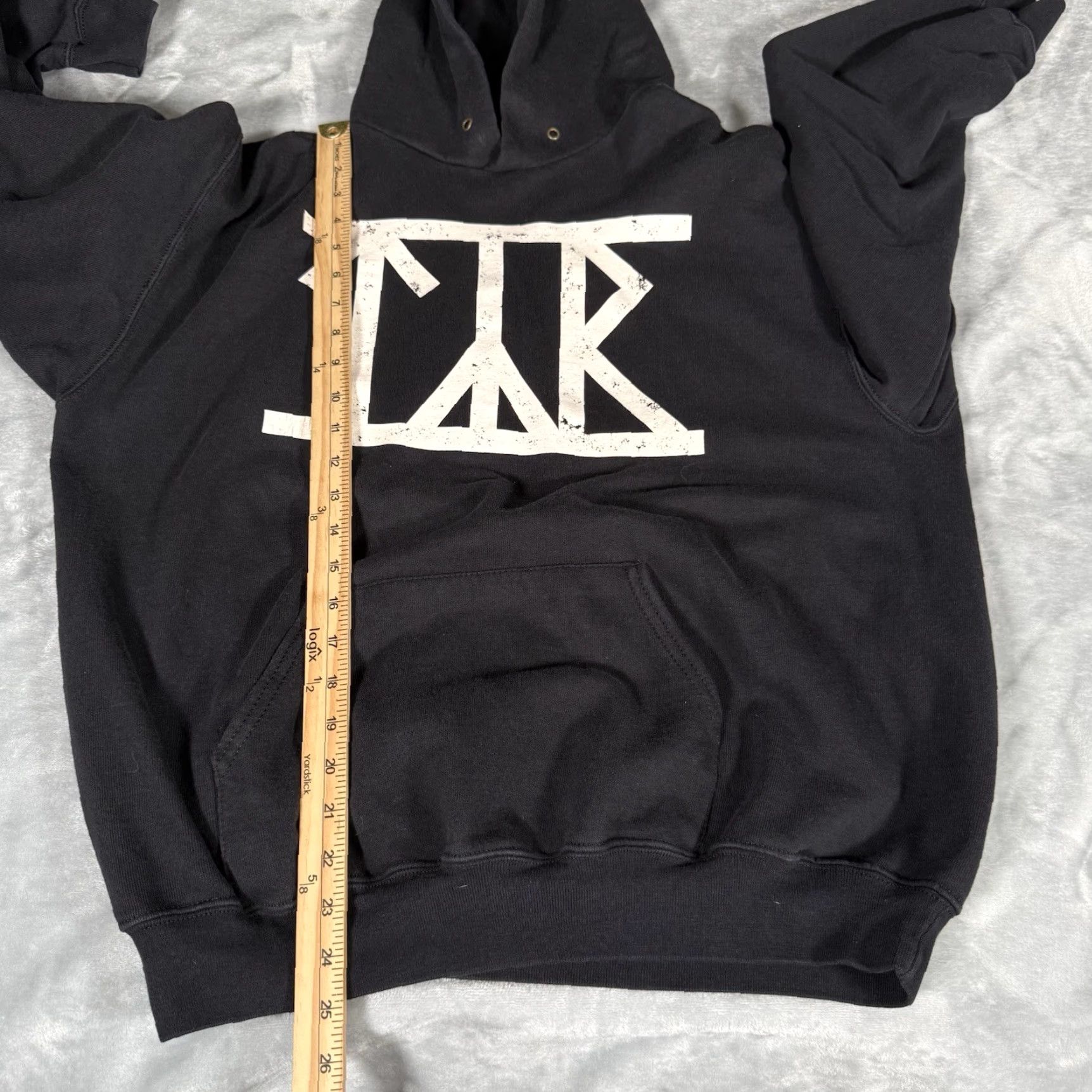 Fruit Of The Loom **Fruit of the Loom Folk Metal Band Hoodie Mens Large Black** User: Fruit of the Loom Folk Metal Band Hoodie Mens Large Black Size US L / EU 52-54 / 3 - 7 Thumbnail