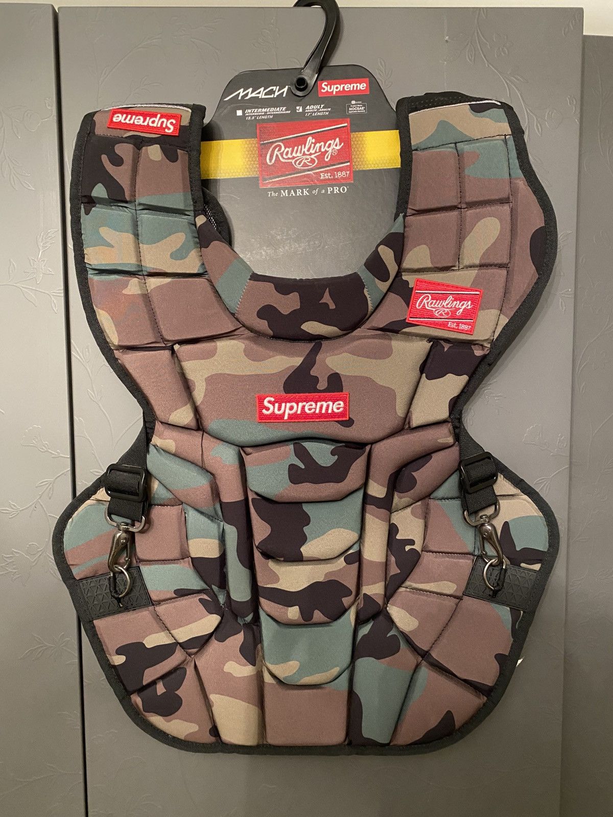 Supreme Supreme/Rawlings Catchers Chest Protector Size ONE SIZE - 1 Thumbnail