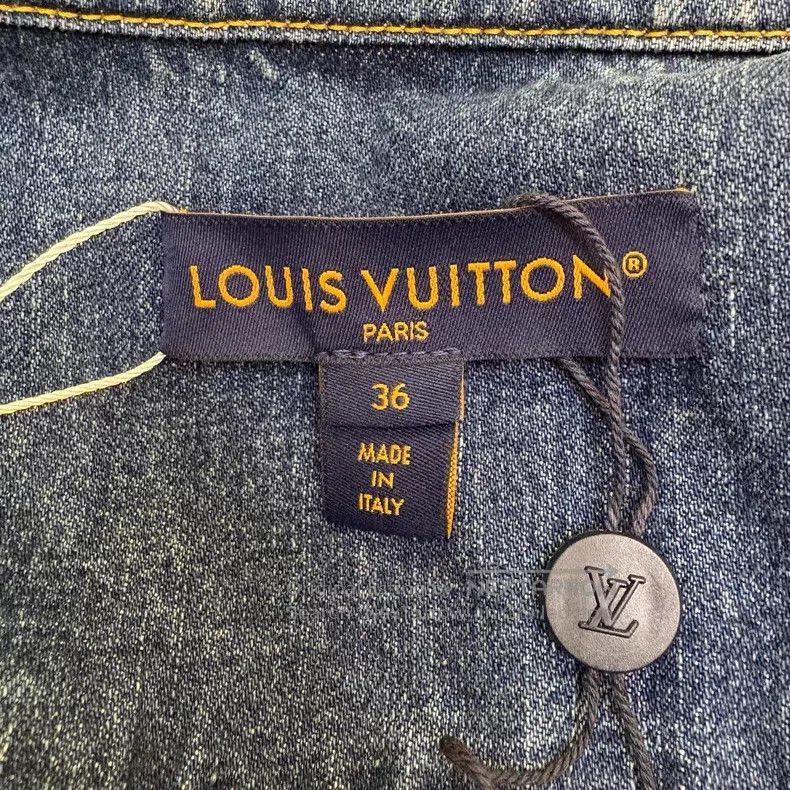 Louis Vuitton Louis Vuitton Solid Lapel Cropped Fit Long Sleeve Jacket Size XS / US 0-2 / IT 36-38 - 7 Thumbnail