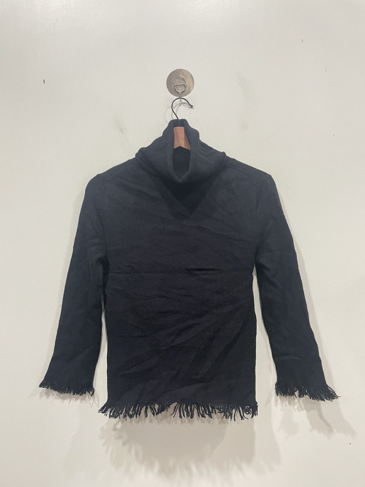 Armani Exchange Armani Exchange High Neck Sweater Size S / US 4 / IT 40 - 1 Thumbnail