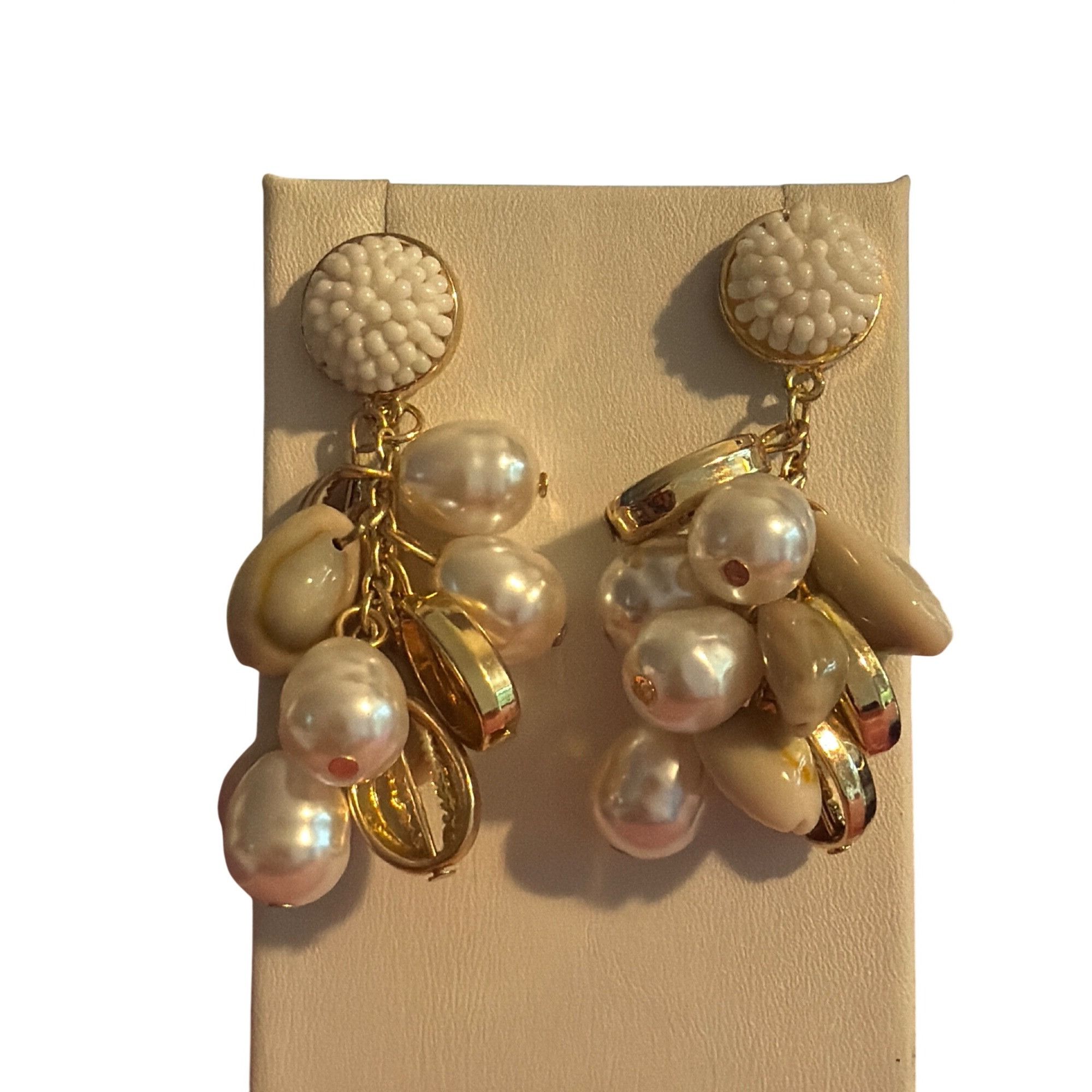 Other Sugarfix Gold Tone Cluster Dangle Earrings Faux Pearls Cowri Size ONE SIZE - 1 Thumbnail