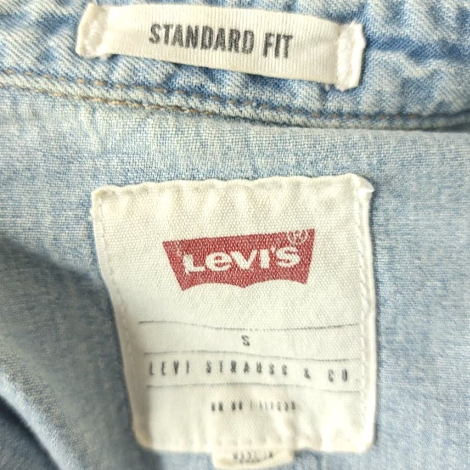 Levi's Levis Western Denim Shirt Mens Size Small Pearl Snap Buttons Standard Fit Size US S / EU 44-46 / 1 - 6 Thumbnail
