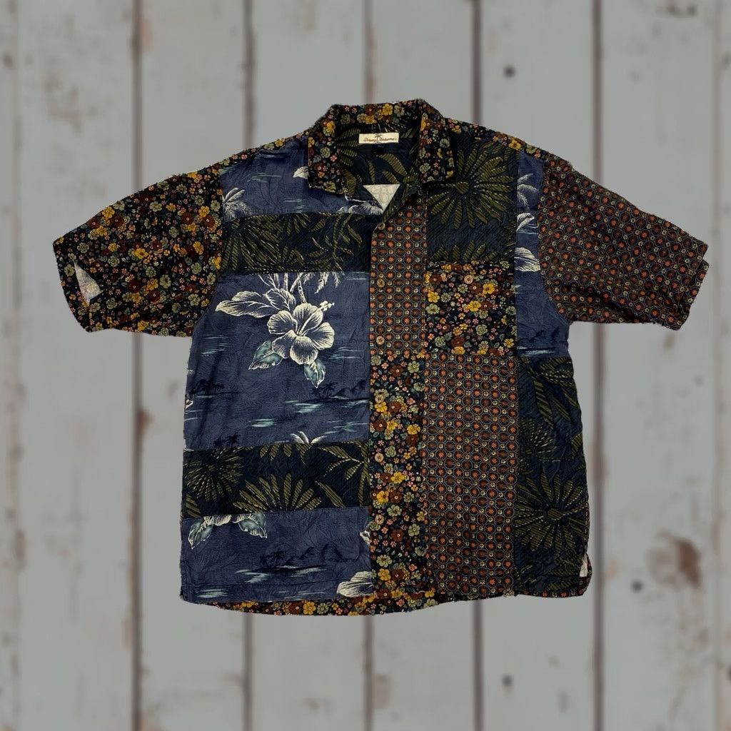 Tommy Bahama Tommy Bahama Shirt Mens L Blue Silk Floral Hibiscus Pattern Hawaiian Camp Rum Size US L / EU 52-54 / 3 - 1 Thumbnail
