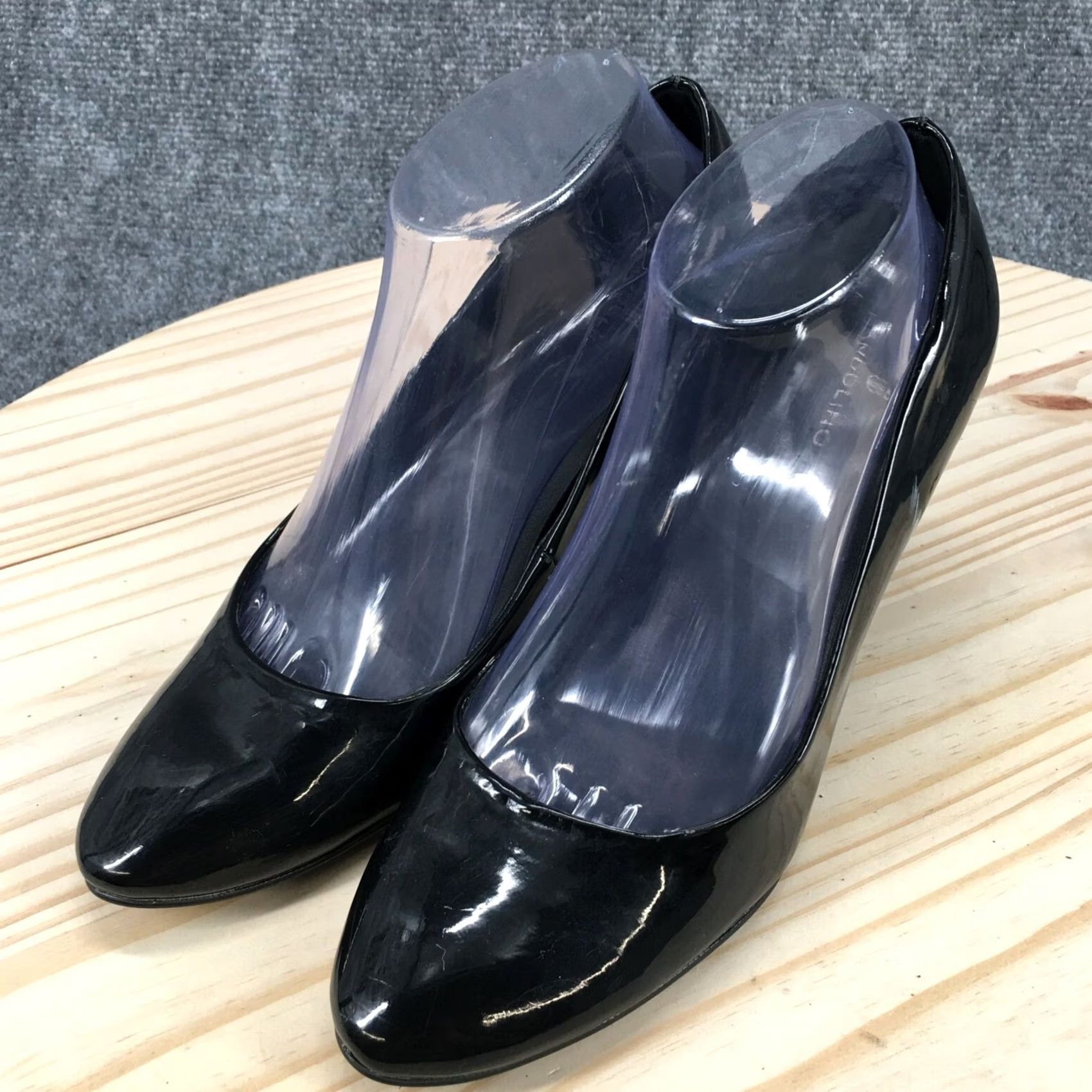 Vintage Bandolino Heels Womens 8.5 M Dress Pump Stiletto Black Patent Leather Closed Toe Size M / US 6-8 / IT 42-44 - 5 Thumbnail