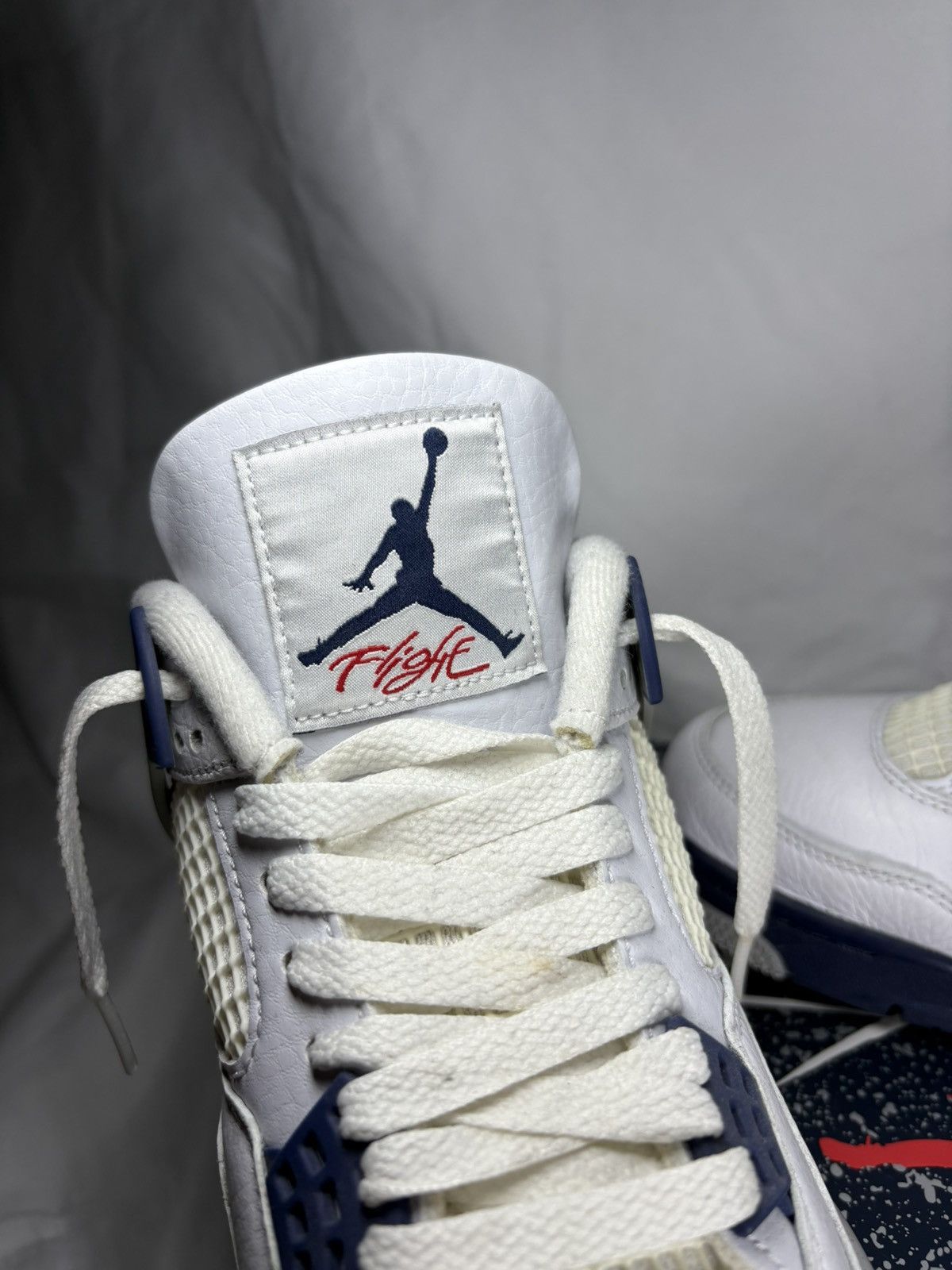 Nike Jordan 4 Retro Midnight Navy Size US 7.5 / EU 40-41 - 10 Thumbnail