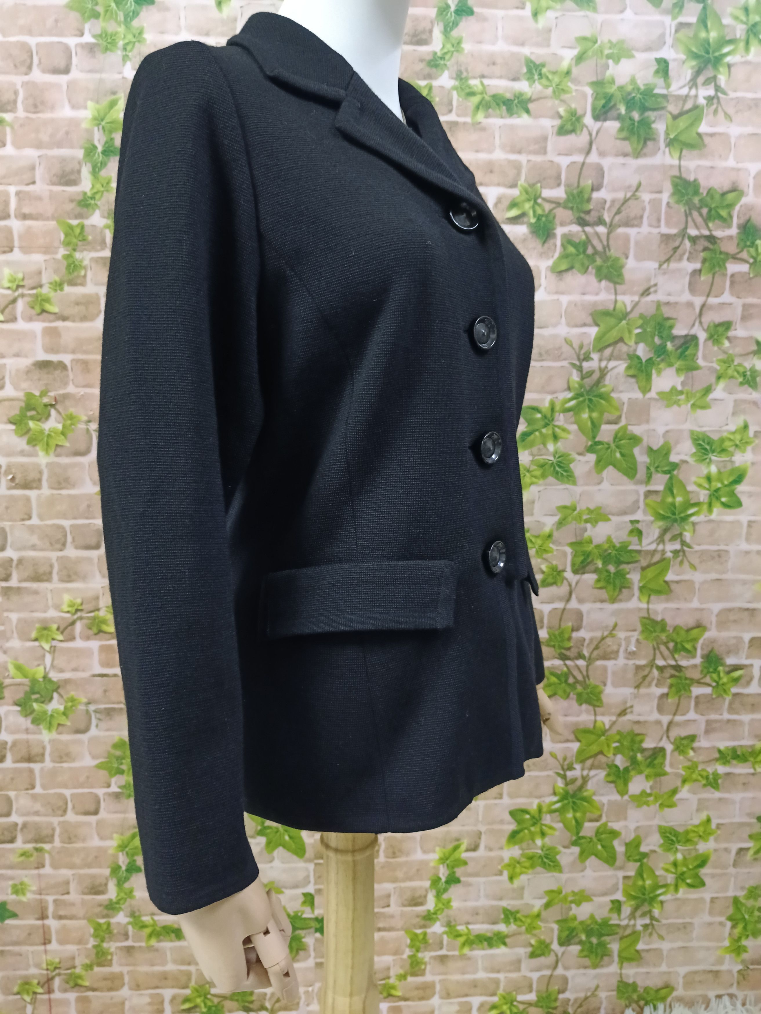 Yves Saint Laurent YVES SAINT LAURENT WOOL BLAZER Size M / US 6-8 / IT 42-44 - 3 Thumbnail