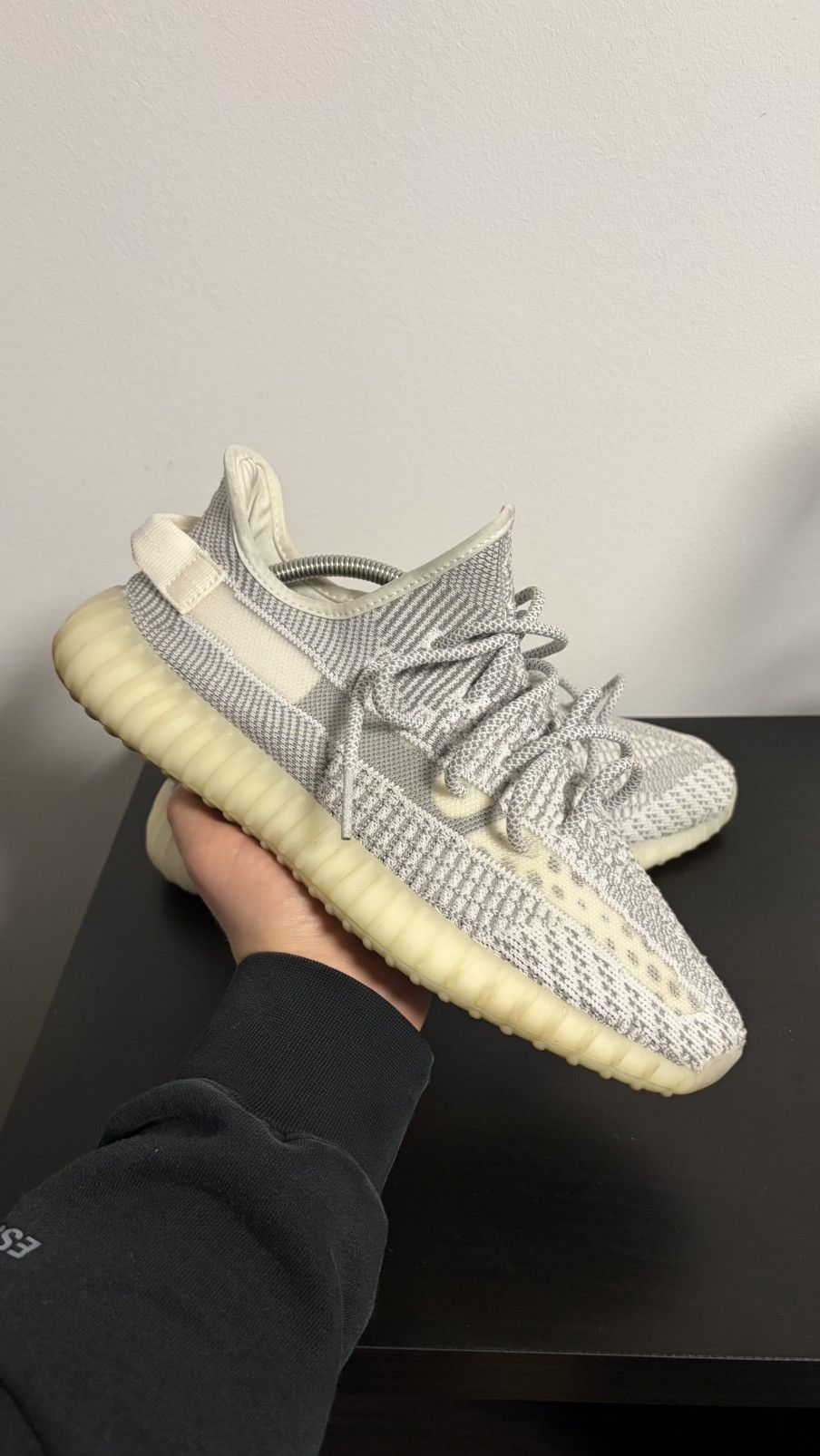 Yeezy Yeezy 350 v2 Static Size US 10.5 / EU 43-44 - 1 Thumbnail