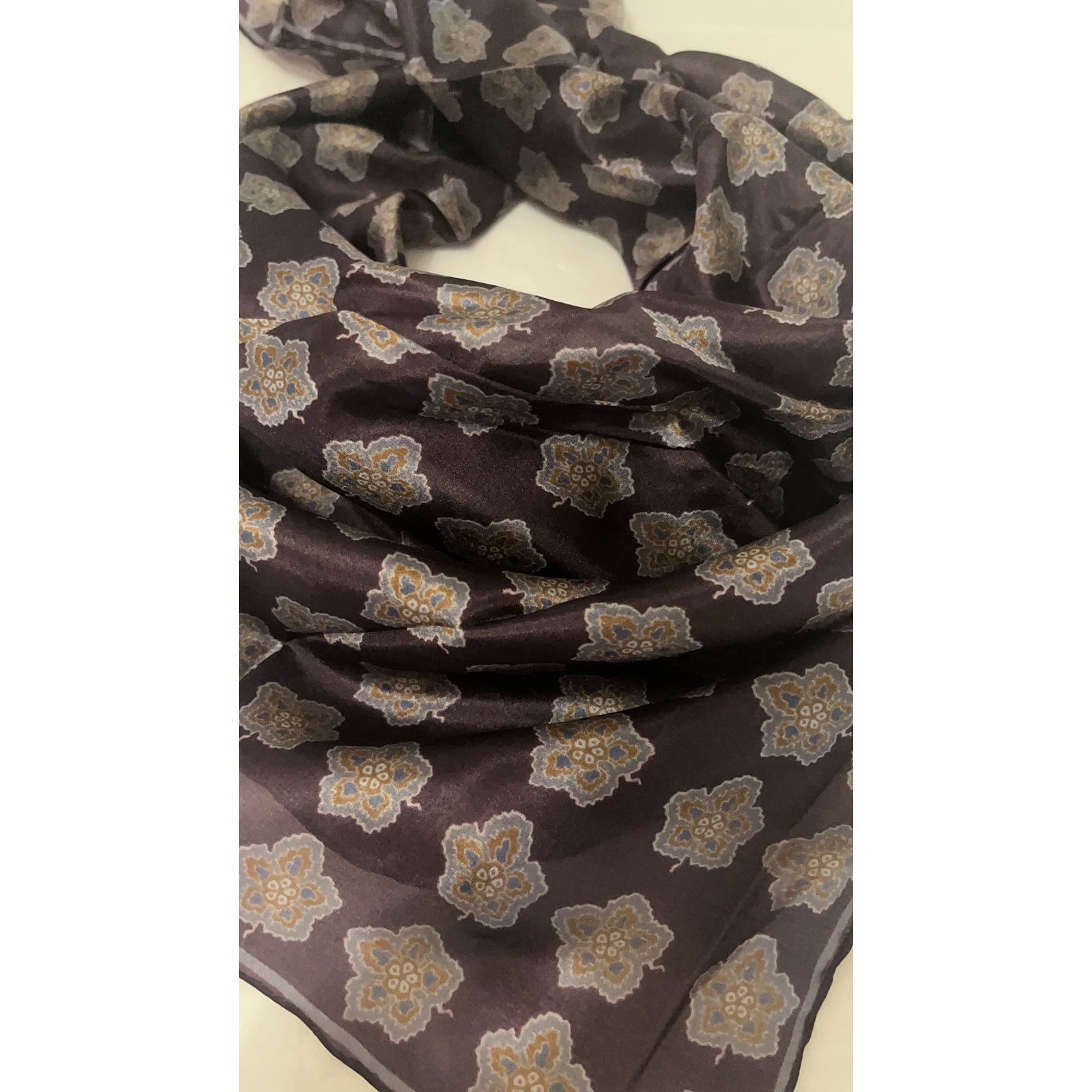 Robert Talbott ROBERT TALBOTT Fine Silk Scarf Printed in Italy Semi Sheer Size ONE SIZE - 7 Thumbnail