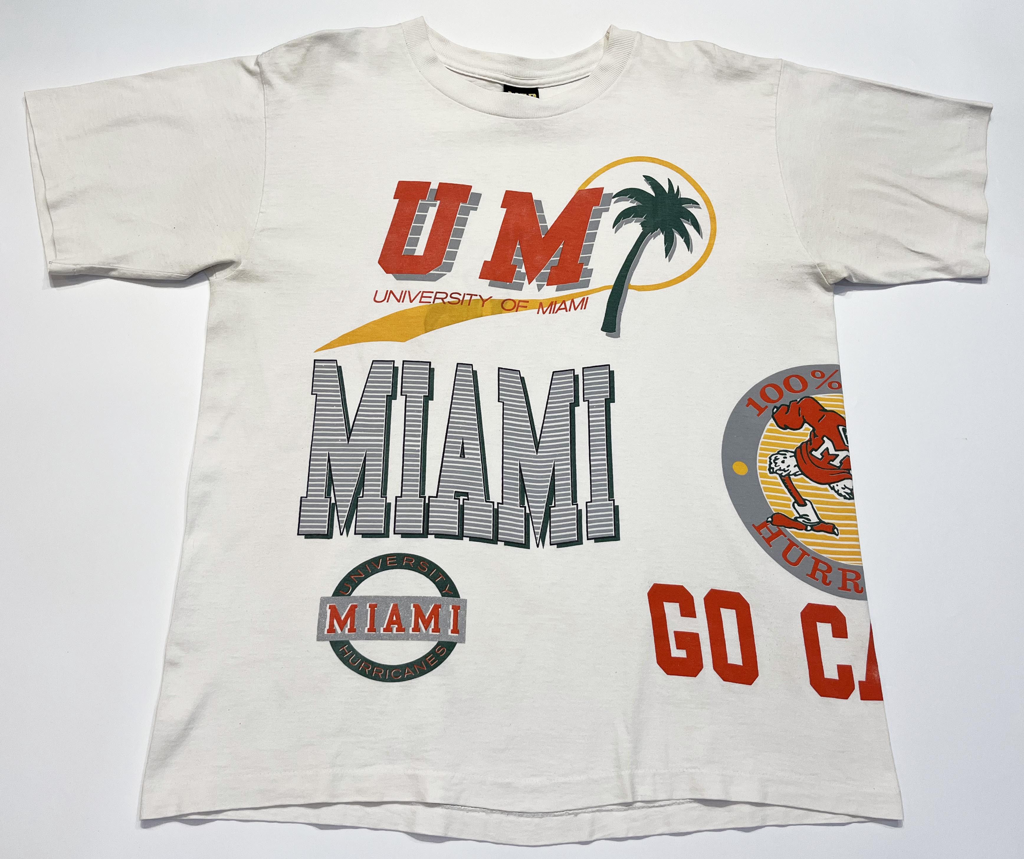 Vintage Vintage MSP Miami Hurricanes All Over Print NCAA T-Shirt Size US XL / EU 56 / 4 - 1 Thumbnail