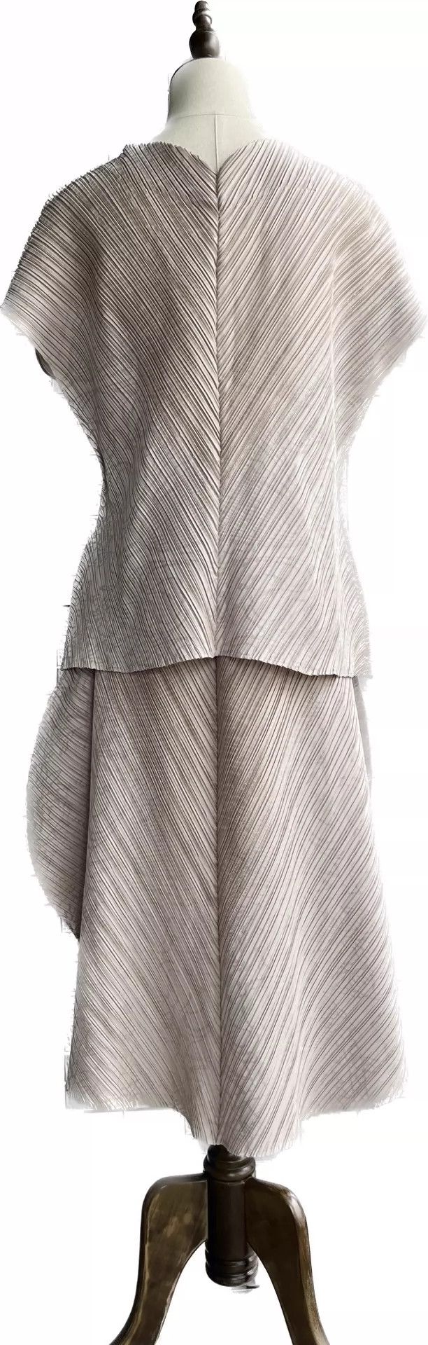 Issey Miyake Issey Miyake size:2 Grey main jacquard short-sleeved shirt Size M / US 6-8 / IT 42-44 - 4 Thumbnail