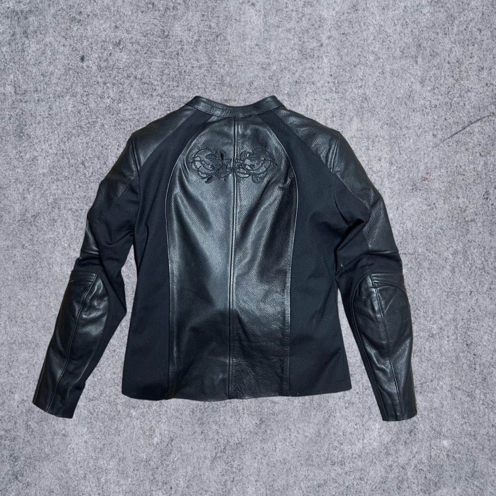 Vintage Bilt Women Black Leather Full Zip Padded Rose Motorcycle Jac Size US S / EU 44-46 / 1 - 5 Thumbnail
