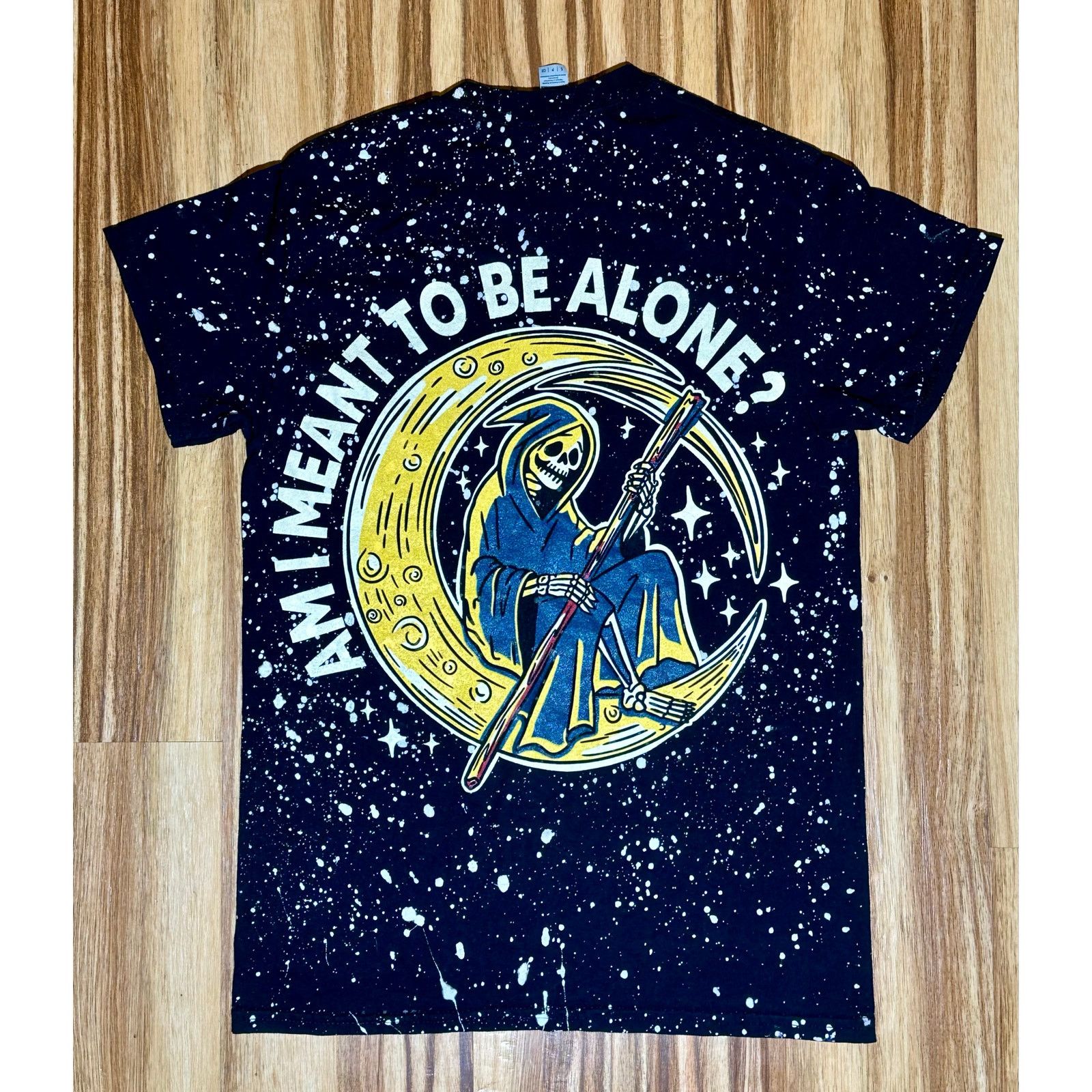 Gildan This wild Life. Am I Meant To Die Alone? Grim Reaper Size S Size US S / EU 44-46 / 1 - 1 Thumbnail