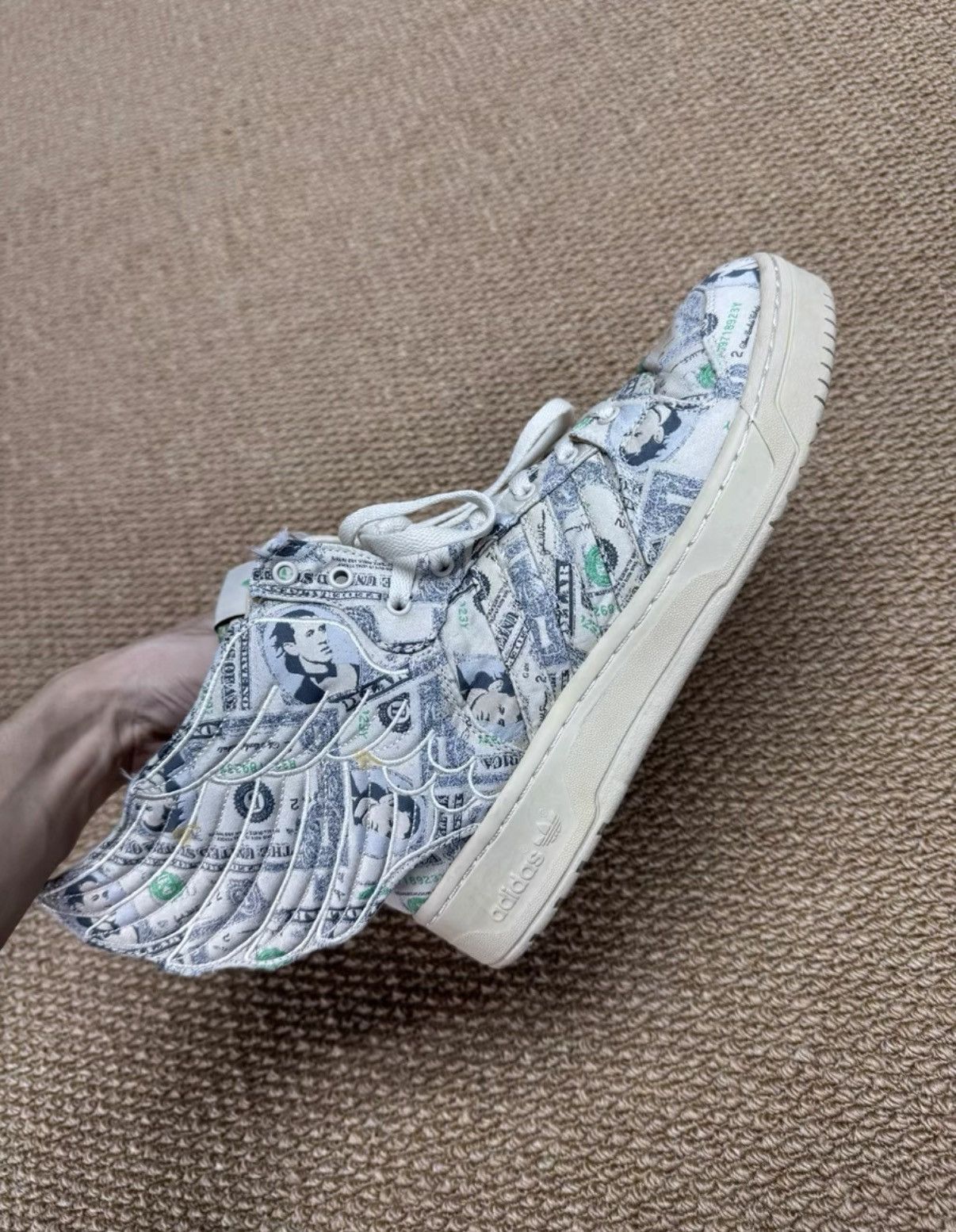 Adidas Adidas Jeremy Scott JS Wings 2.0 Dollar G95773 K37 Size US 9.5 / EU 42-43 - 2 Thumbnail