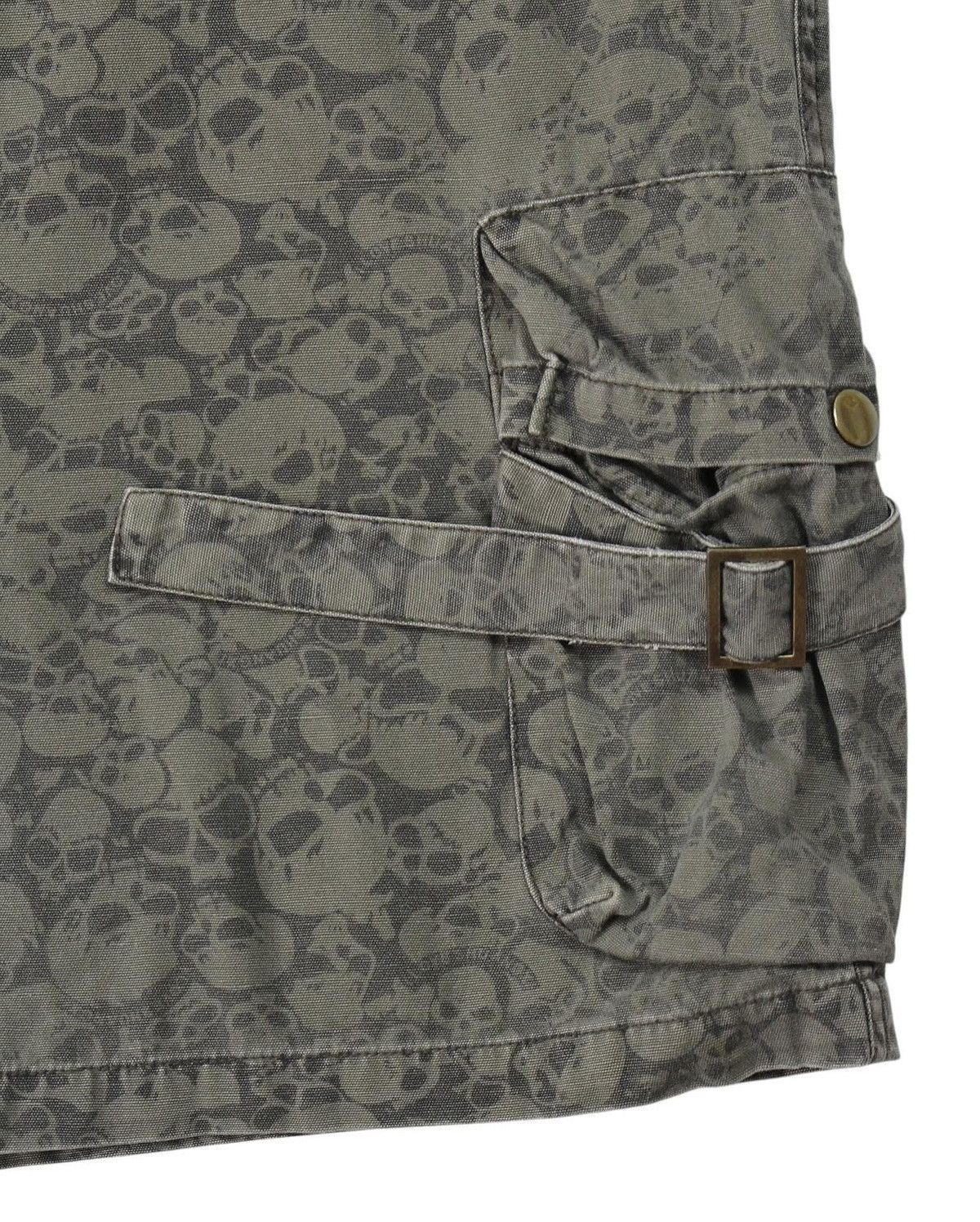Neighborhood SS2006 NEIGHBORHOOD SKULL 6 POCKET CARGO SHORTS Size US 30 / EU 46 - 7 Thumbnail