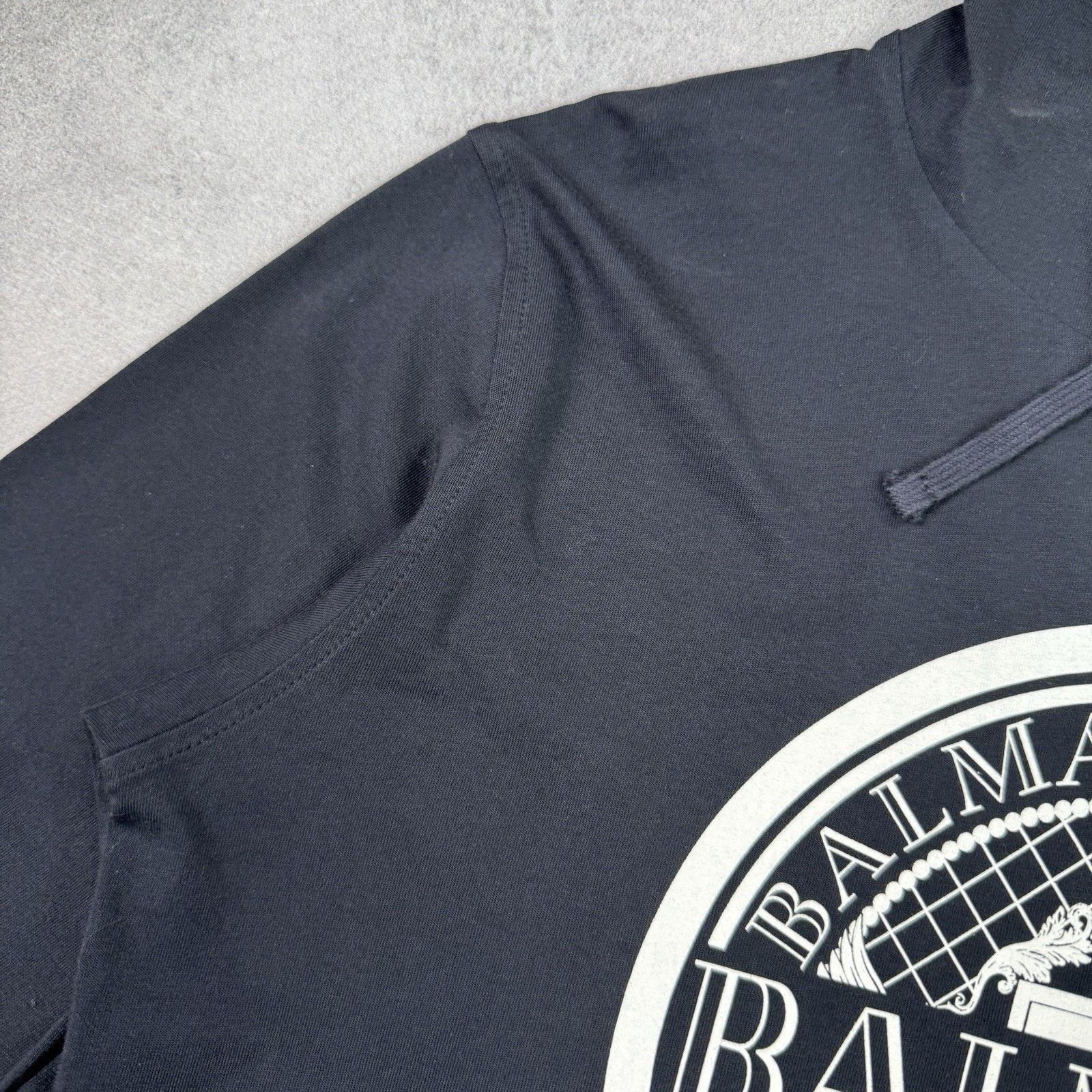 Balmain Balmain Paris Long Sleeve T-Shirt With Hood Size XS Black Size US XS / EU 42 / 0 - 7 Thumbnail