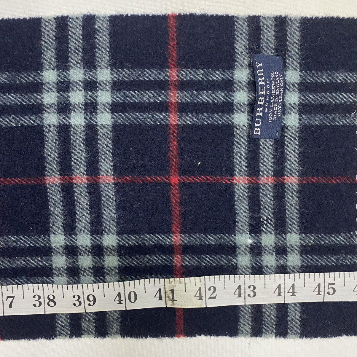 Burberry BURBERRYS SCARF MUFFLER BUR023 Size ONE SIZE - 3 Thumbnail