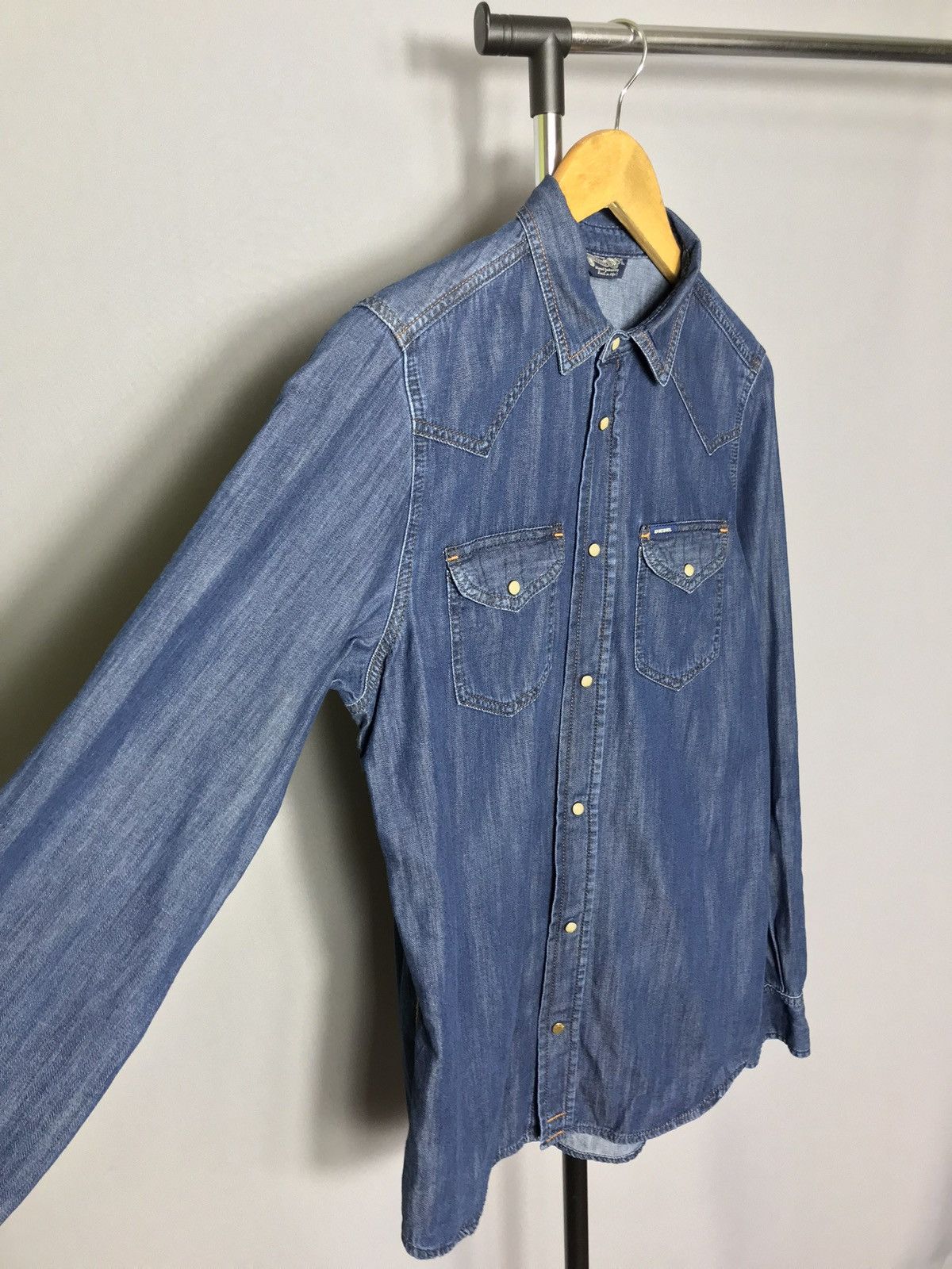 Diesel diesel industry mens shirt denim long sleeve blue jeans snap Size US M / EU 48-50 / 2 - 3 Thumbnail