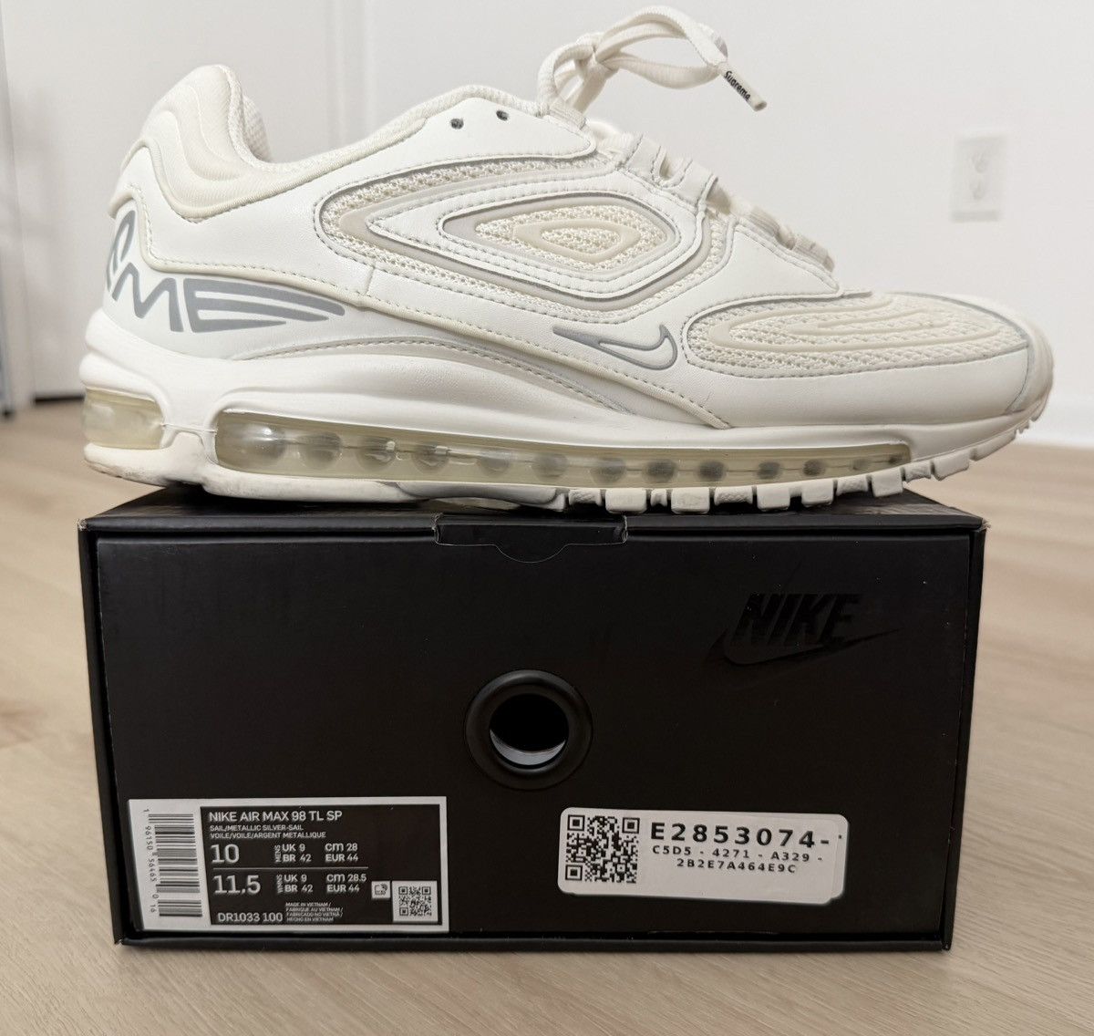 Nike × Supreme Supreme x Nike Air Max 98 TL White Size US 10 / EU 43 - 16 Thumbnail