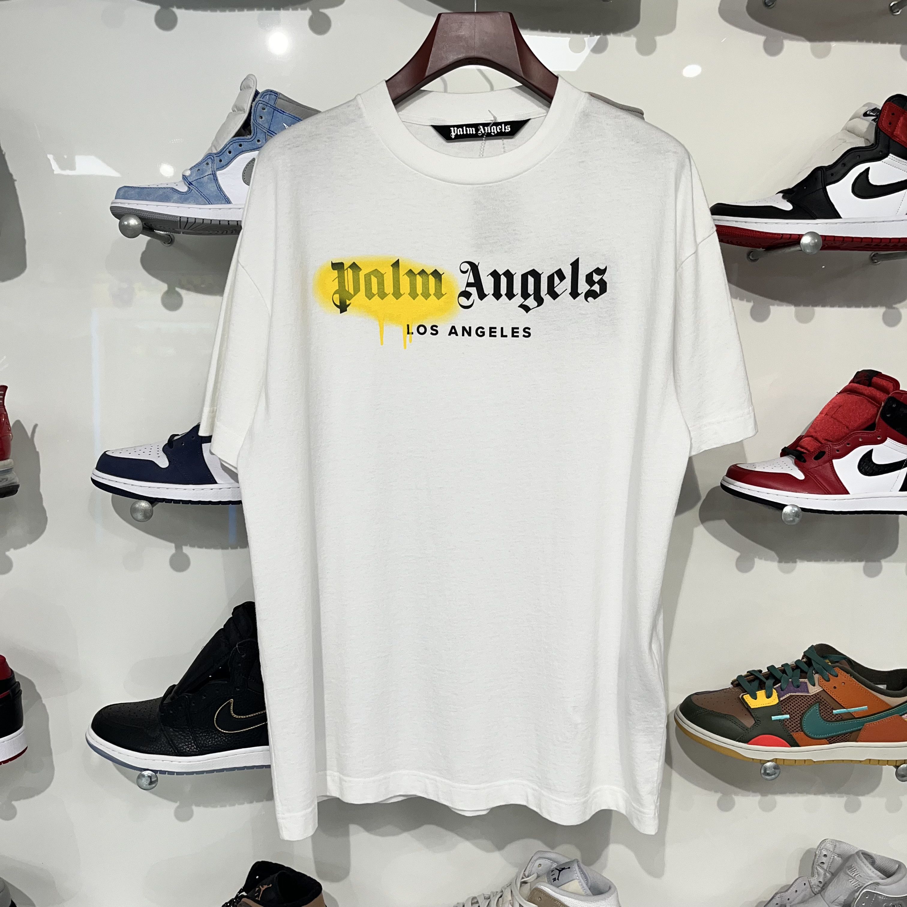 Palm Angels Palm Angels Sprayed Logo Tee Size US XL / EU 56 / 4 - 1 Thumbnail