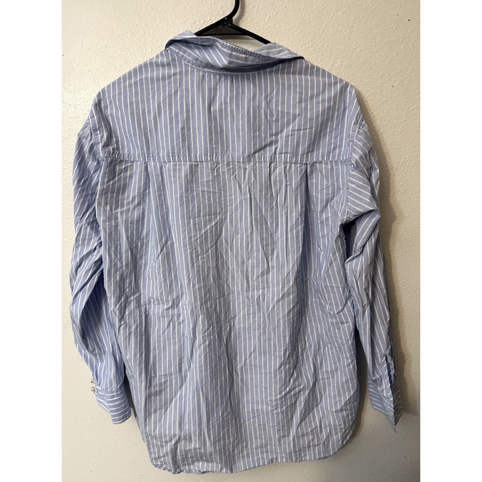 Vintage VINTAGE Divided by H M Women Top XS Blue Striped 100% Cotton Long Sleeve Collared Shirt Size XS / US 0-2 / IT 36-38 - 3 Thumbnail