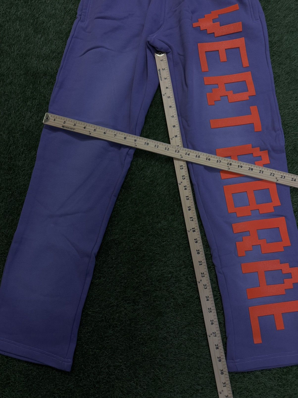 Vertabrae Vertabrae C-2 Sweatpants Purple/Orange Size XXL (NEW) Size US 36 / EU 52 - 11 Thumbnail