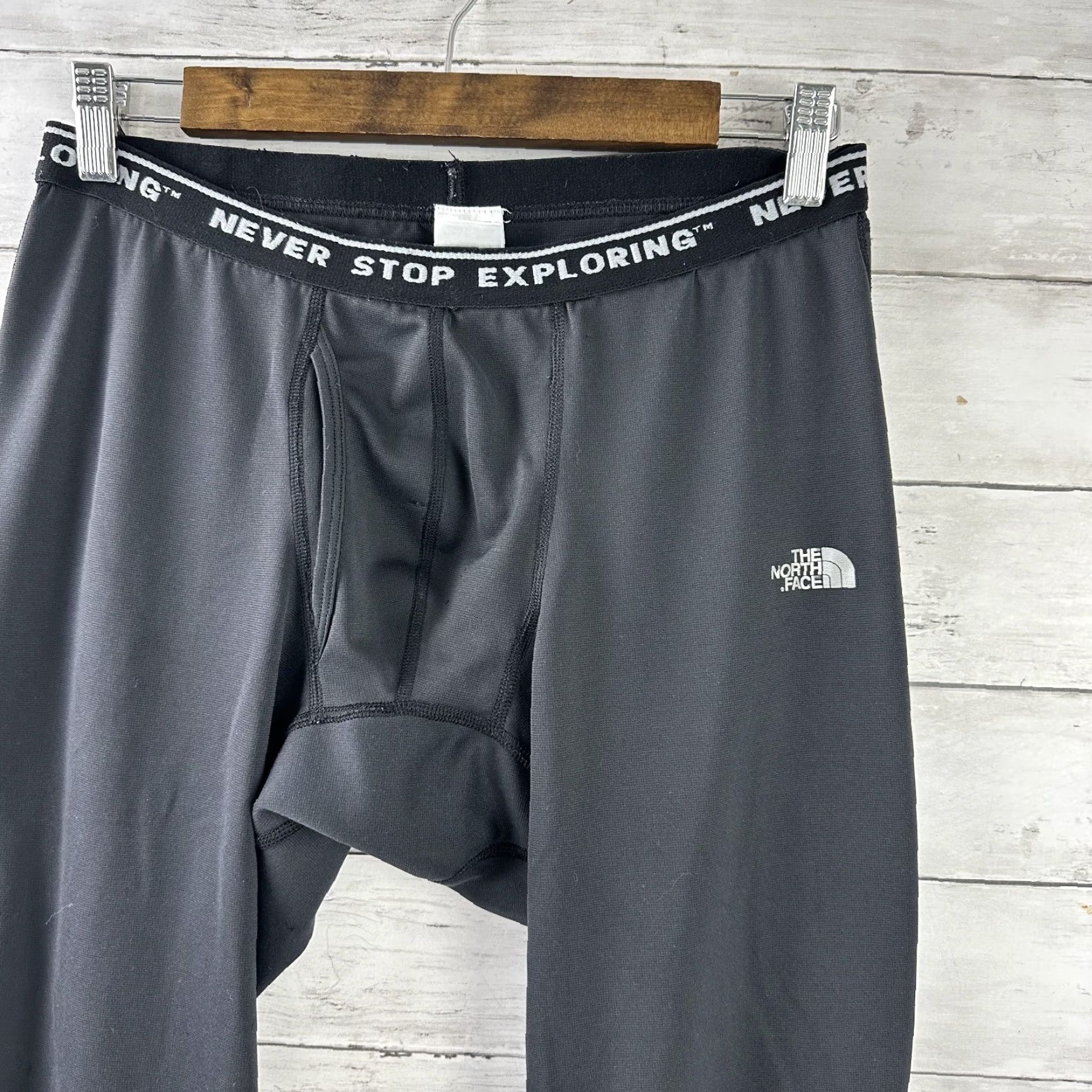 The North Face The North Face Pants Mens Small Black Base Layer Gym Workout Outdoors Leggings Size US 29 - 2 Thumbnail