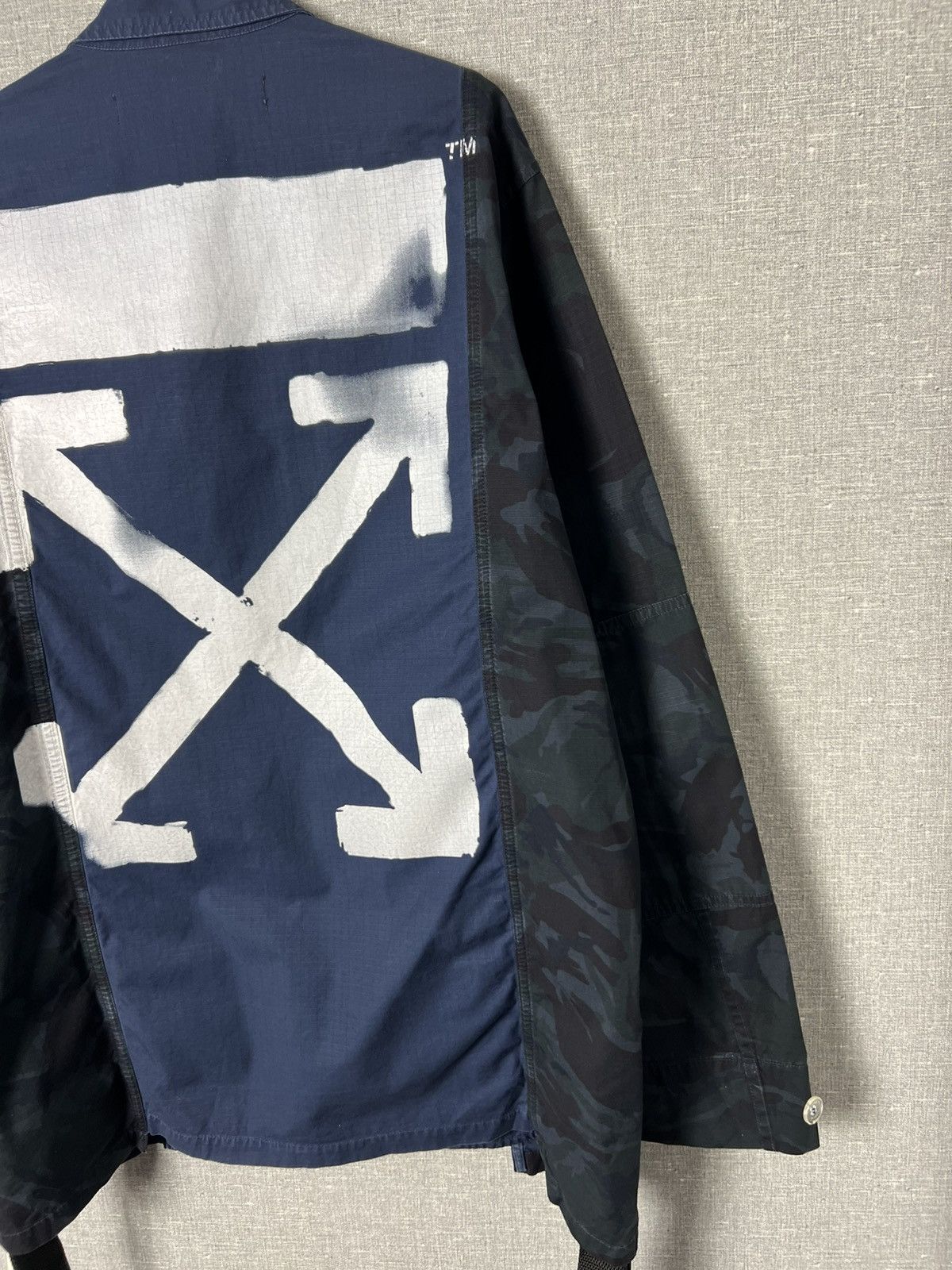 Off-White Off White Camo Sleeve Field Jacket Arrows Print Virgil Abloh Size US XL / EU 56 / 4 - 5 Thumbnail