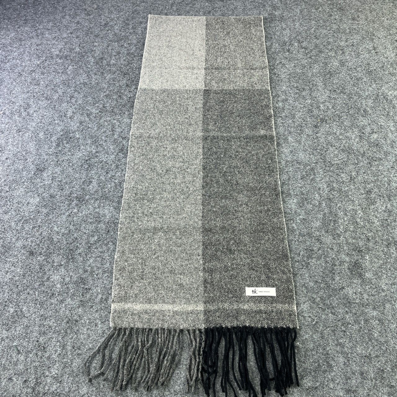 Japanese Brand Takeo Kikuchi Scarf/Muffler/Neckwear T481 Size ONE SIZE - 1 Thumbnail