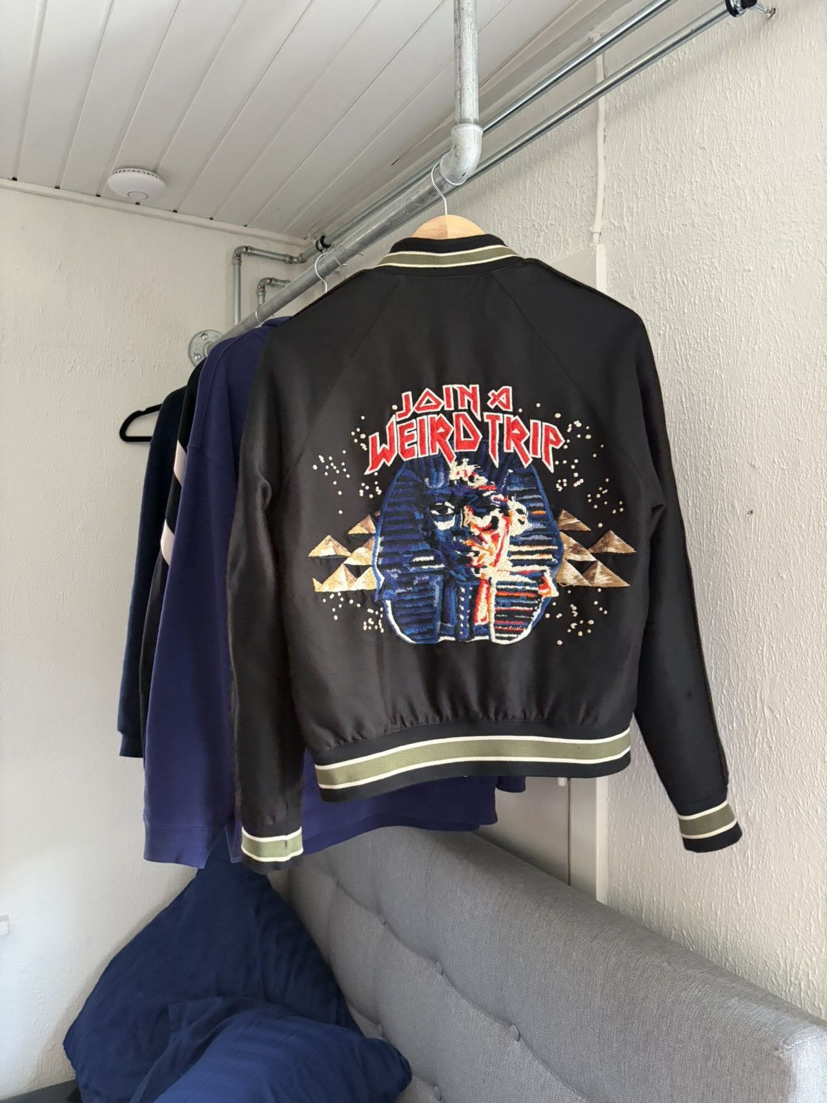 Balenciaga Balenciaga “Join a weird trip” Bomber Size US M / EU 48-50 / 2 - 2 Thumbnail