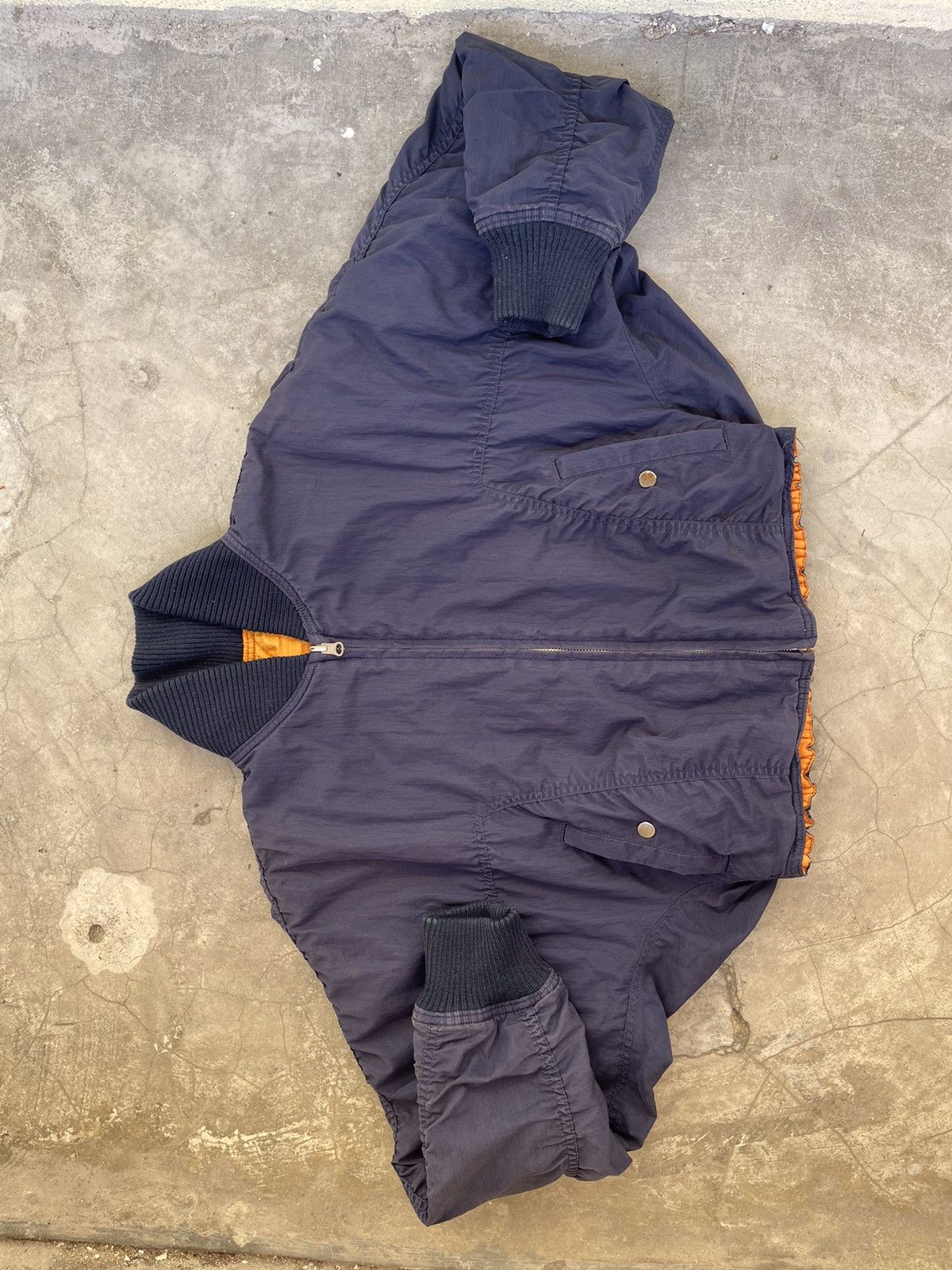 Issey Miyake × Tsumori Chisato 90s ISSEY MIYAKE CROPED REVERSIBLE BOMBER JACKET Size US L / EU 52-54 / 3 - 6 Thumbnail