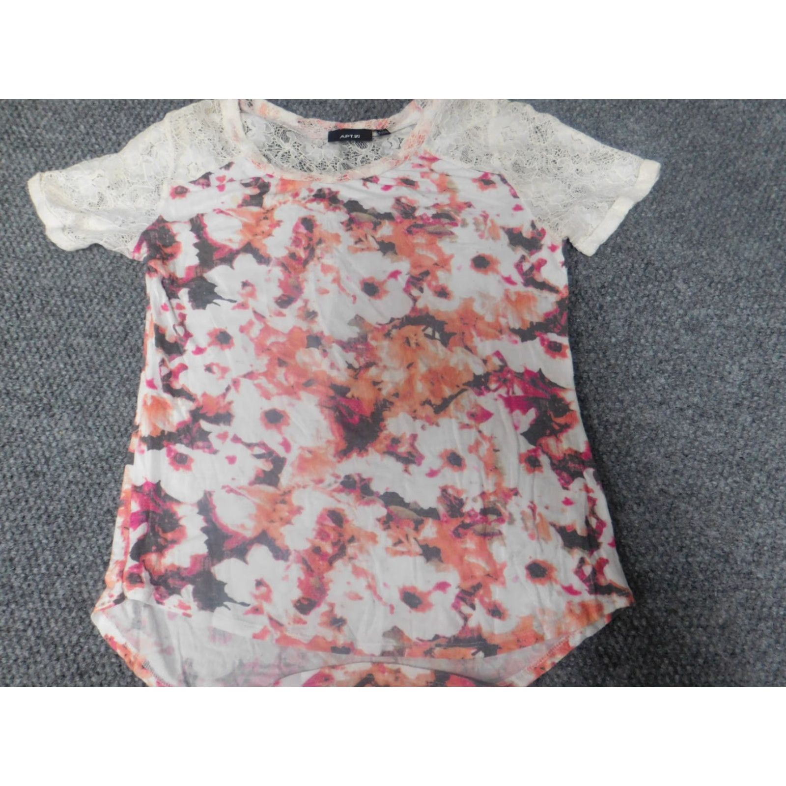Apt. 9 Apt. 9 Blouse Womens XS Red Floral Short Sleeve Round Neck Pullover Dolman Sleeve Button Casual Regular Size XS / US 0-2 / IT 36-38 - 3 Thumbnail