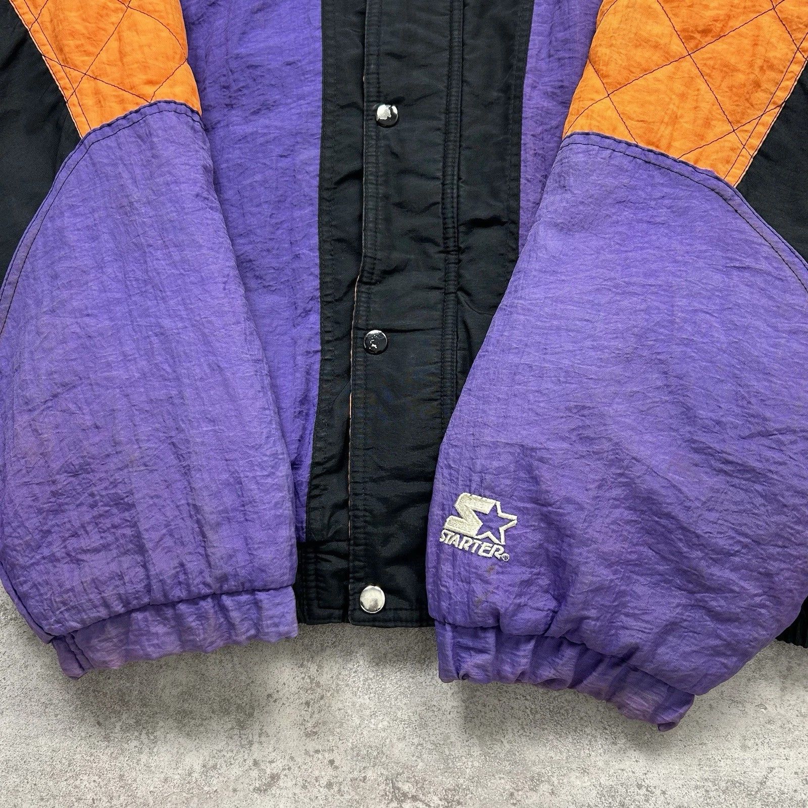 NBA × Starter × Vintage VTG 90s NBA PHOENIX SUNS STARTER PUFFER JACKET HOODIE SIZE L Size US L / EU 52-54 / 3 - 5 Thumbnail