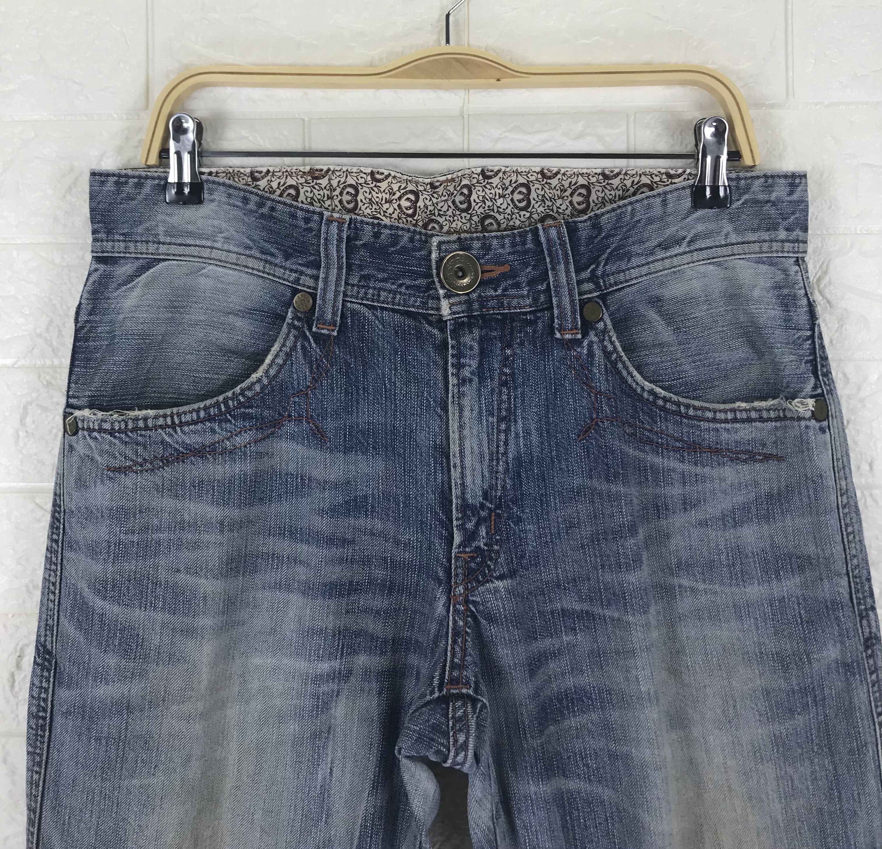 Edwin Vintage Edwin 503 Blue Bleach Flare Jeans Size US 32 / EU 48 - 2 Thumbnail