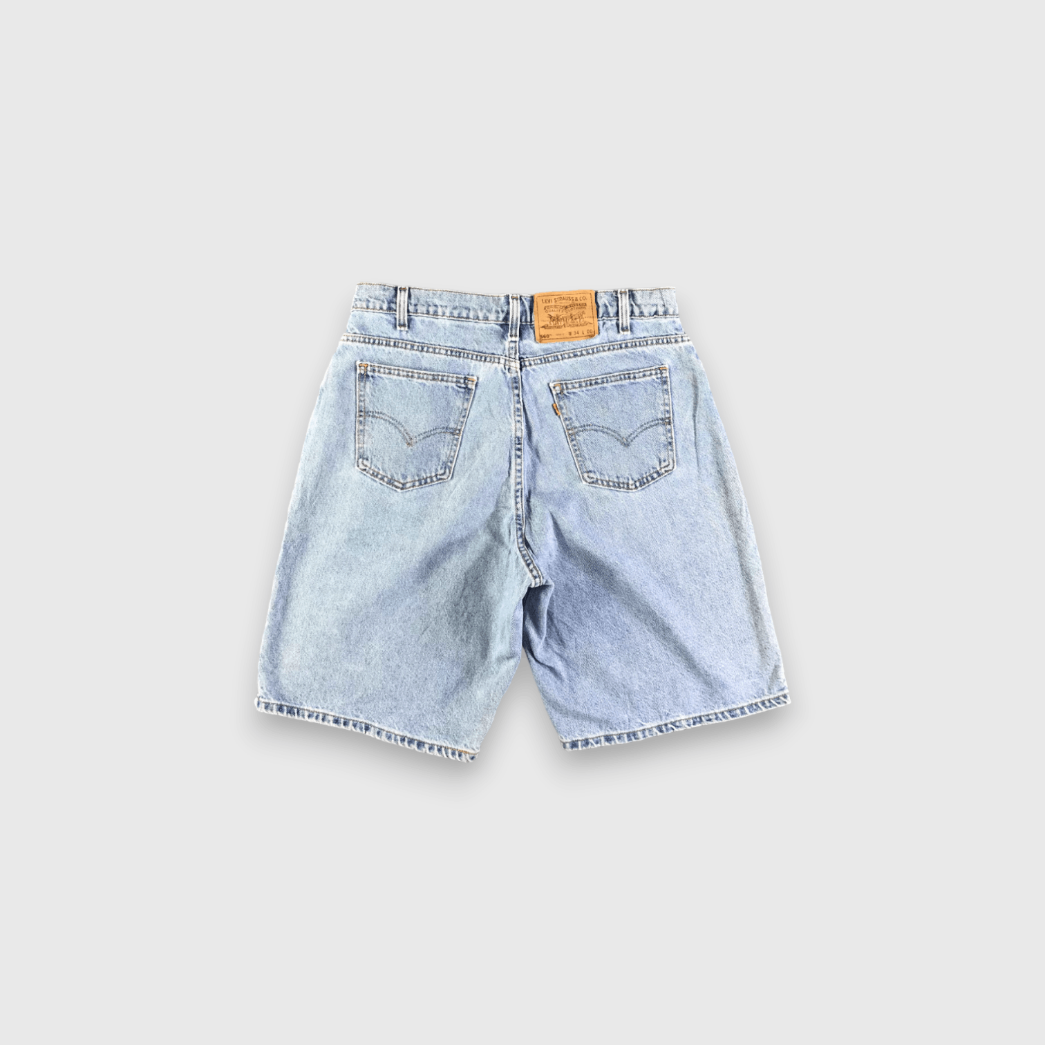 Levi's × Vintage Vintage Blue Wash Levis 560 Jeans-J4422 Size 34" / US 12 / IT 48 - 2 Thumbnail