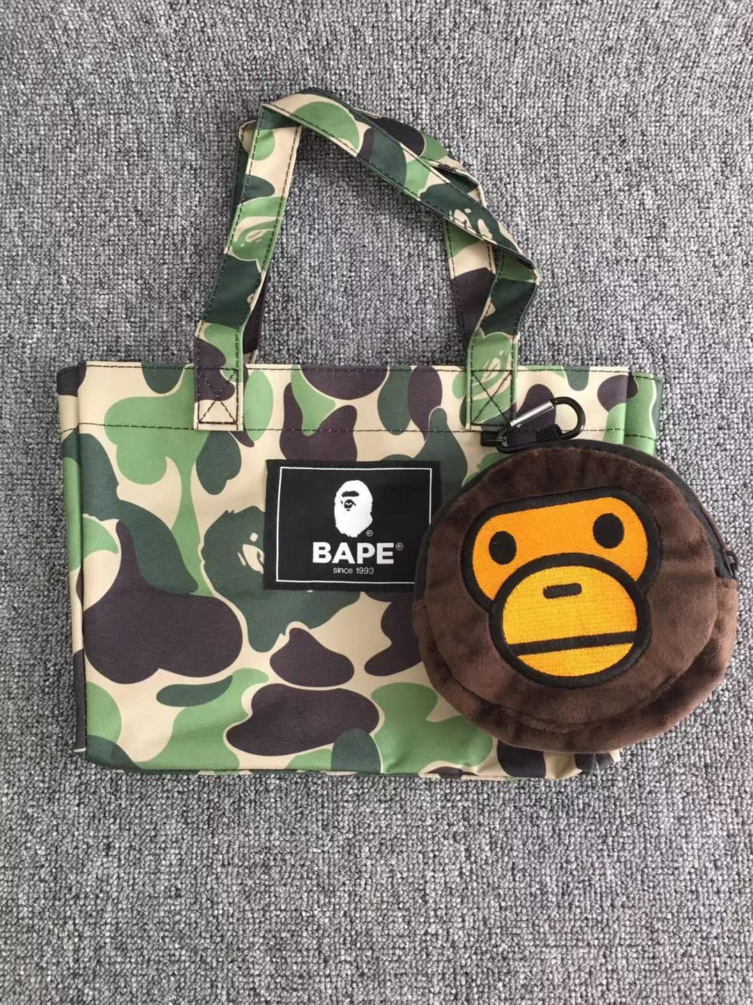 Japanese Brand Bathing Ape Tote Bag SpringSummer Collection Size ONE SIZE - 2 Thumbnail