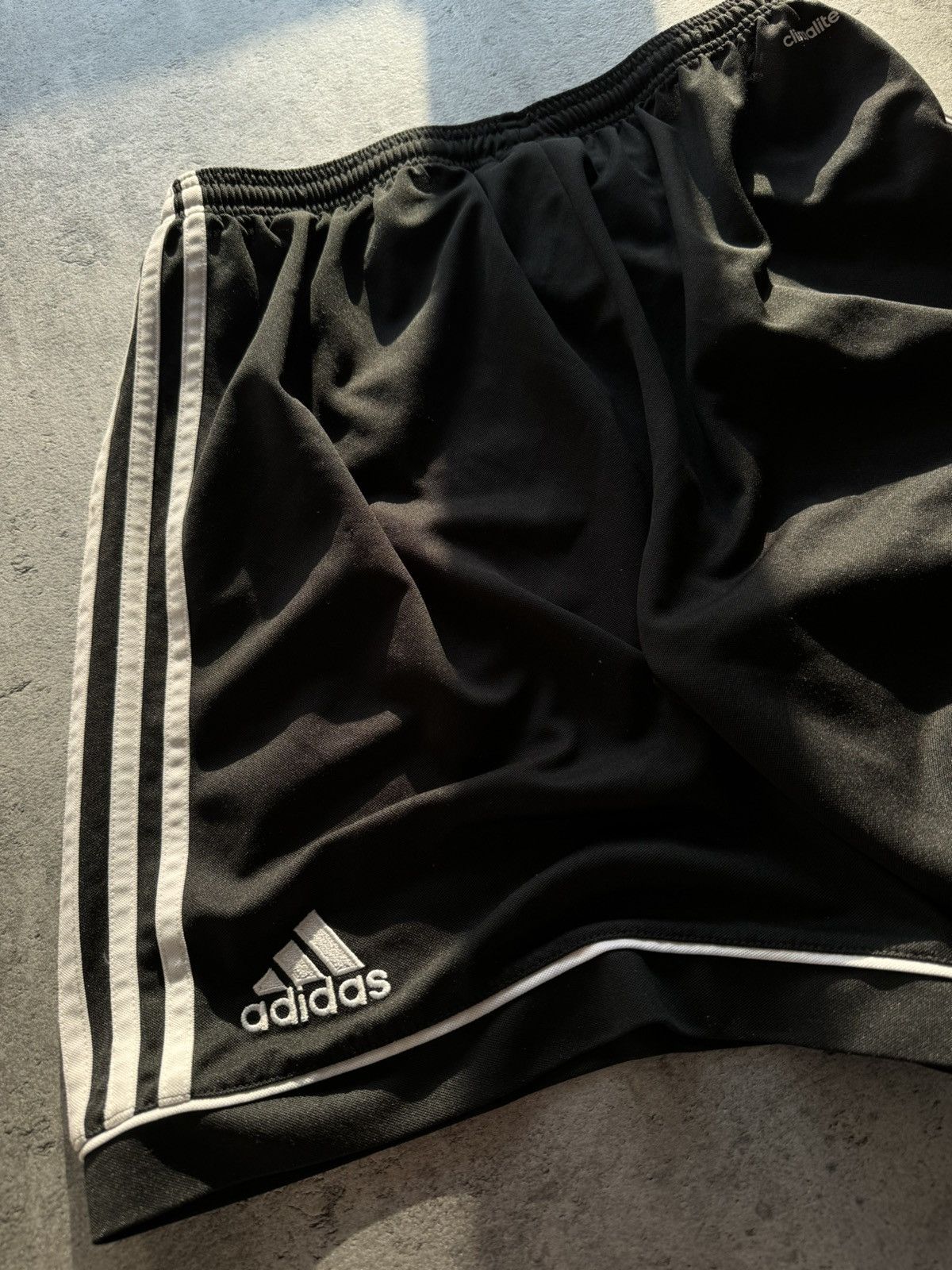 Adidas Vintage Y2K Adidas Pinterest Shorts Streetwear 90s Size US 32 / EU 48 - 10 Thumbnail