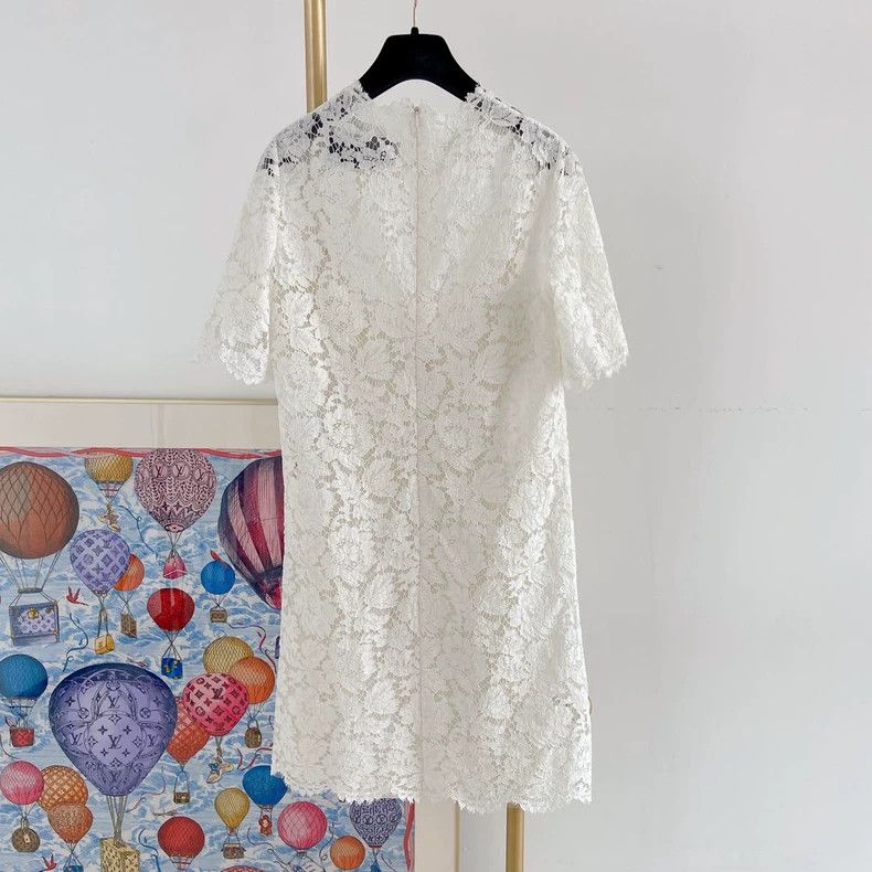 Valentino Valentino White lace dress Size S / US 4 / IT 40 - 2 Thumbnail