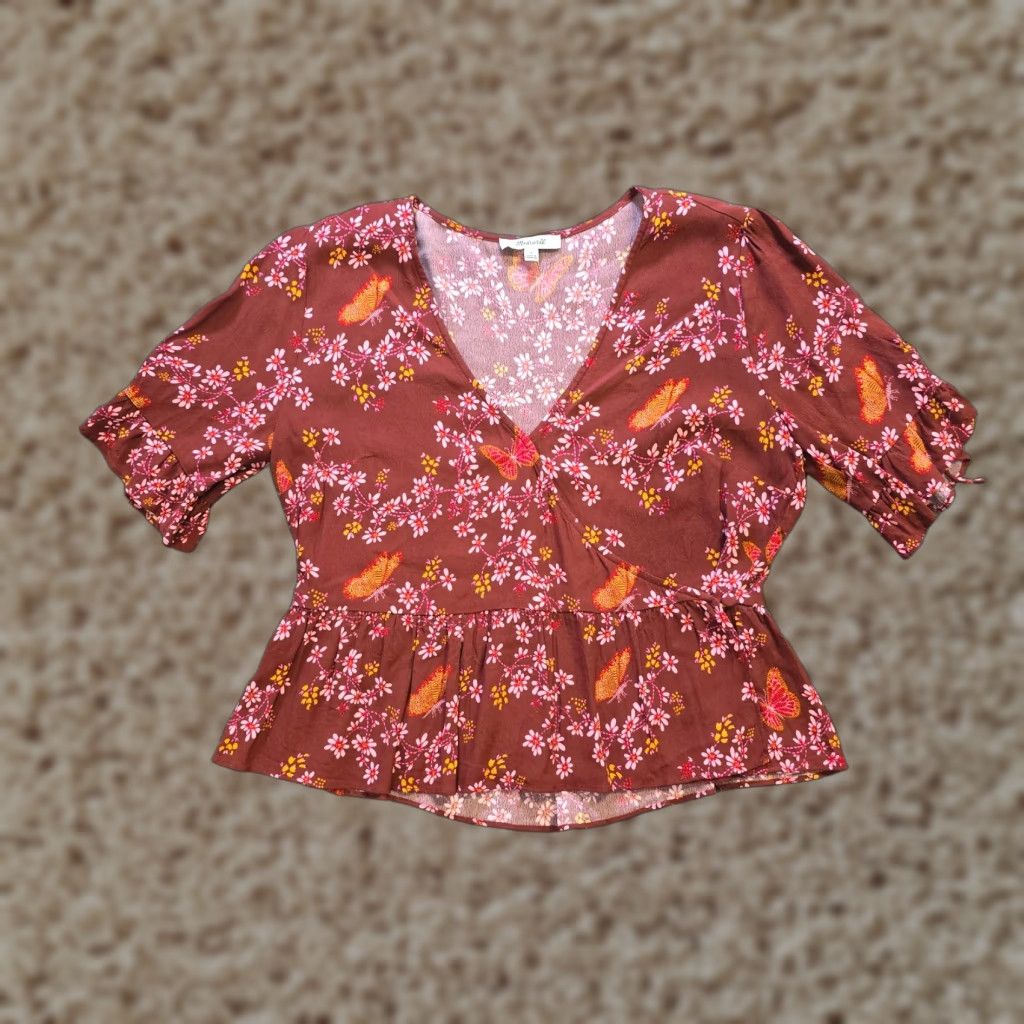 Madewell Madewell Top Womens Size 4 Brown Butterfly Peplum Cropped V Neck Boho Casual Shirt Ladies Regular Short Sleeve Capes? Size S / US 4 / IT 40 - 1 Thumbnail
