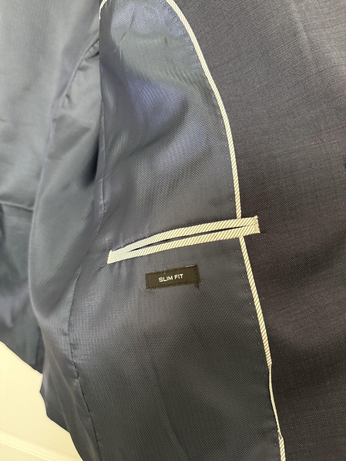 Kenneth Cole Kenneth Cole Awearness Suit Size 42R - 6 Thumbnail