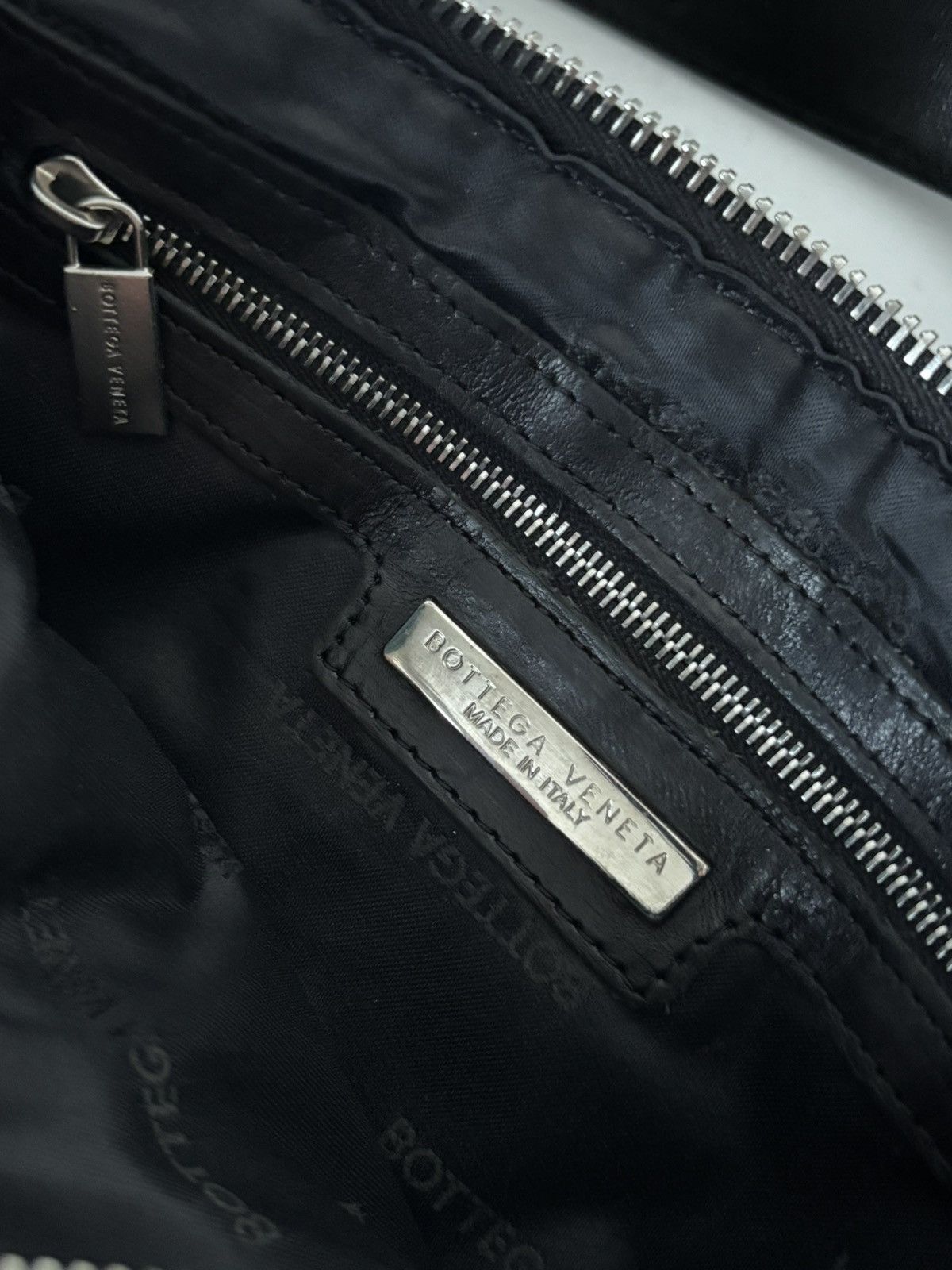Bottega Veneta Bottega Veneta Monogram Quitted Baguette bag Size ONE SIZE - 8 Thumbnail